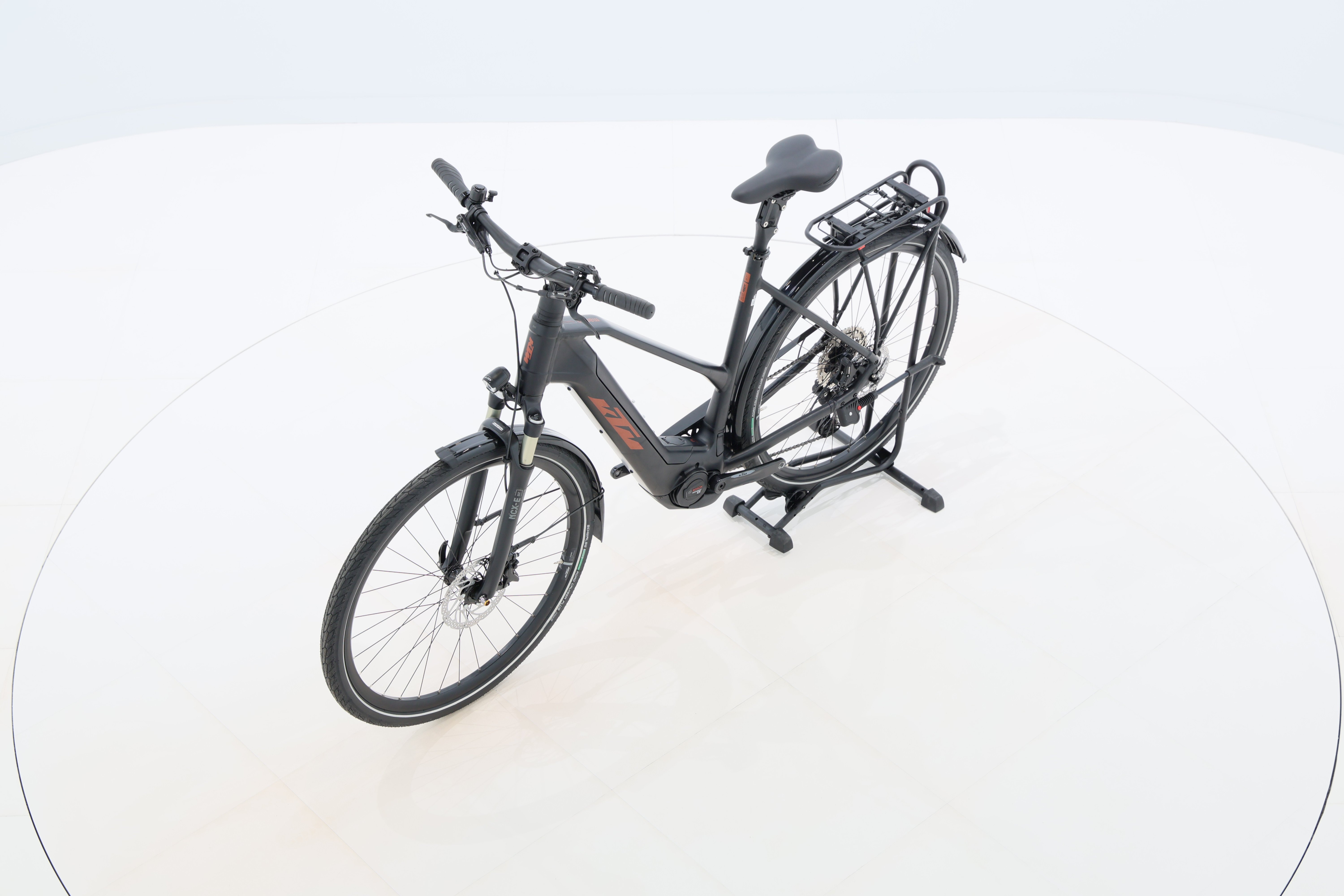 d8fcfc83-4017-4f85-abf2-eb0a5b8a003a