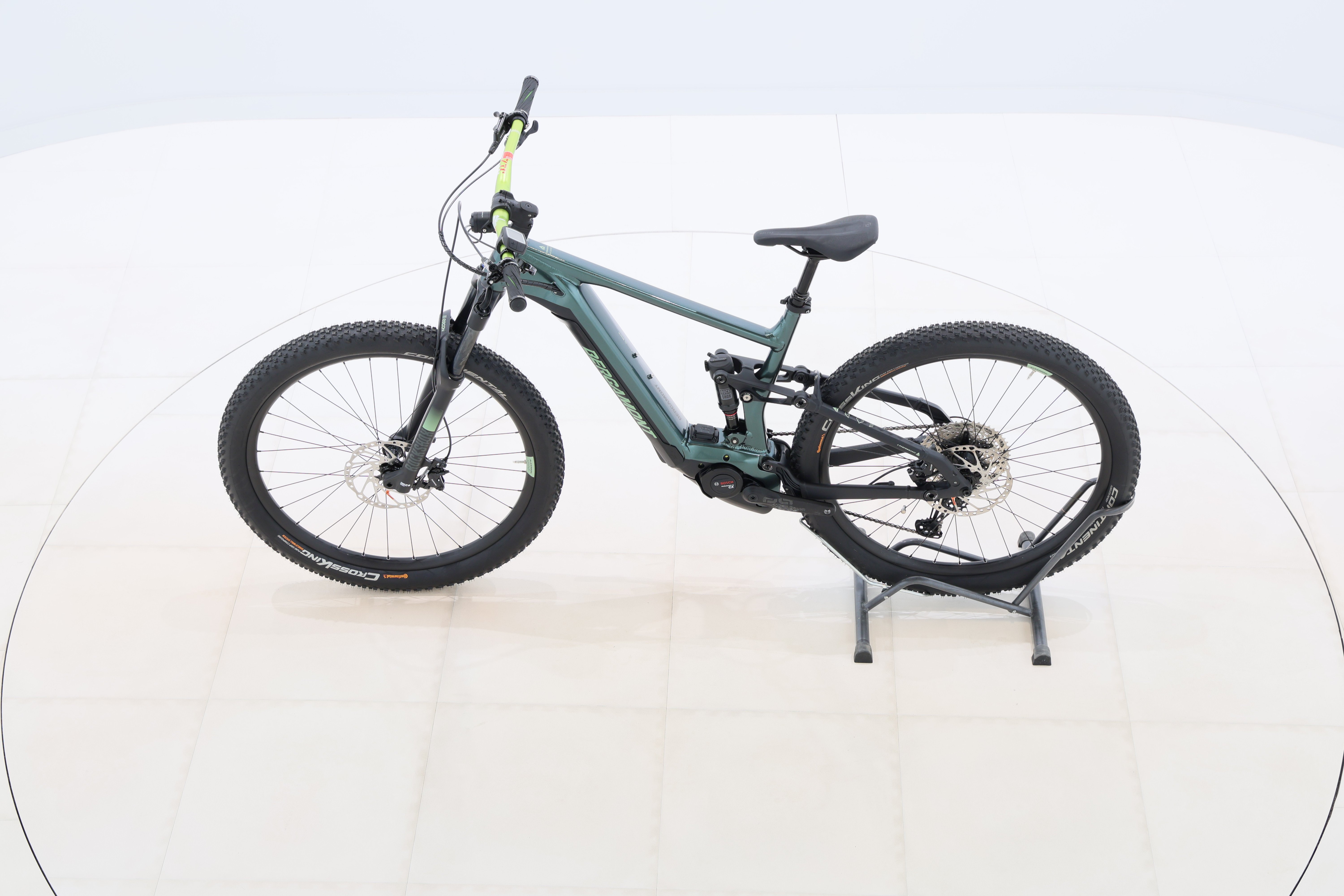 fc94e6e1-b49e-4613-9144-1b182c1cf907