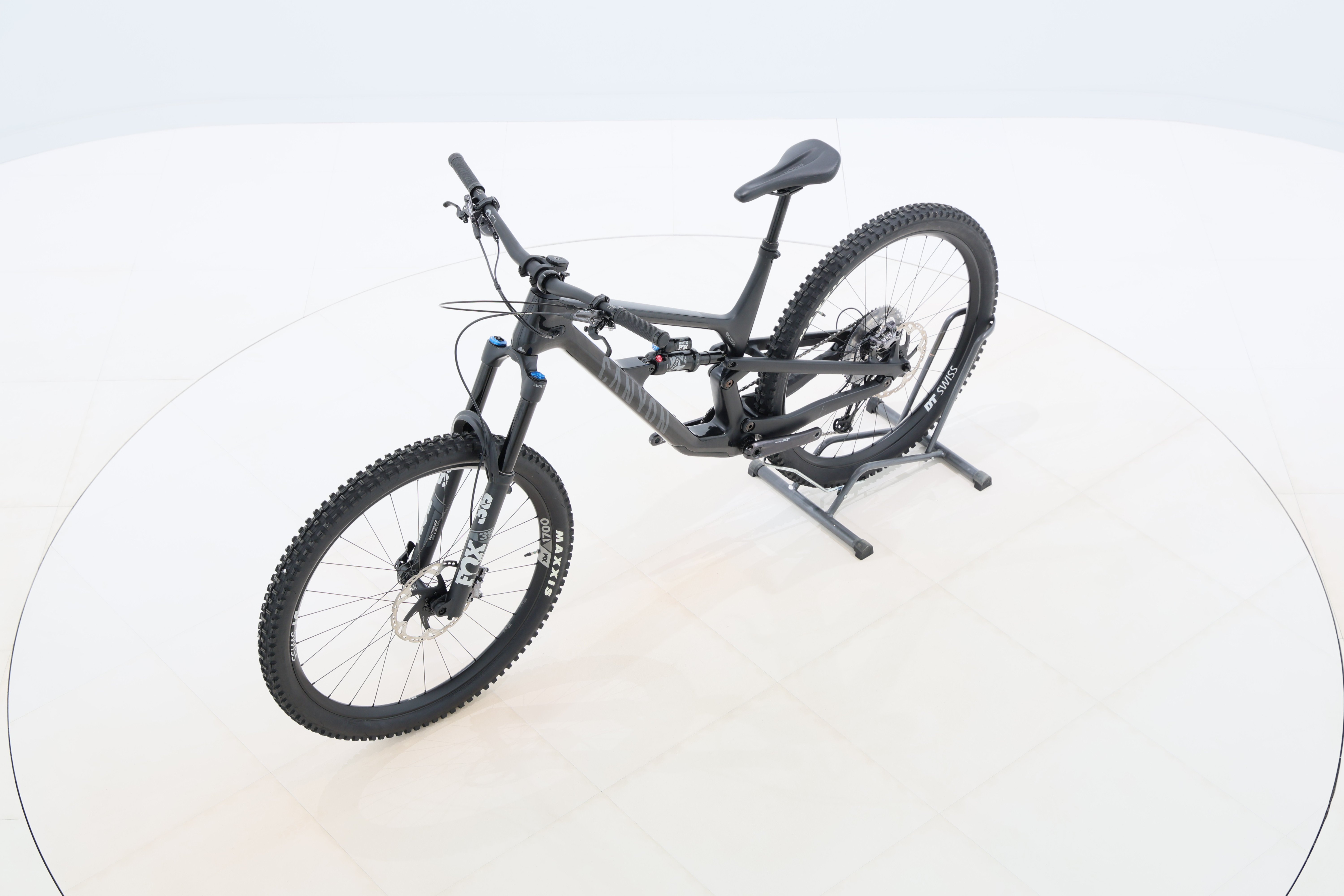 dc837dbe-c2b7-42fe-9c90-2b776f0f0a3f