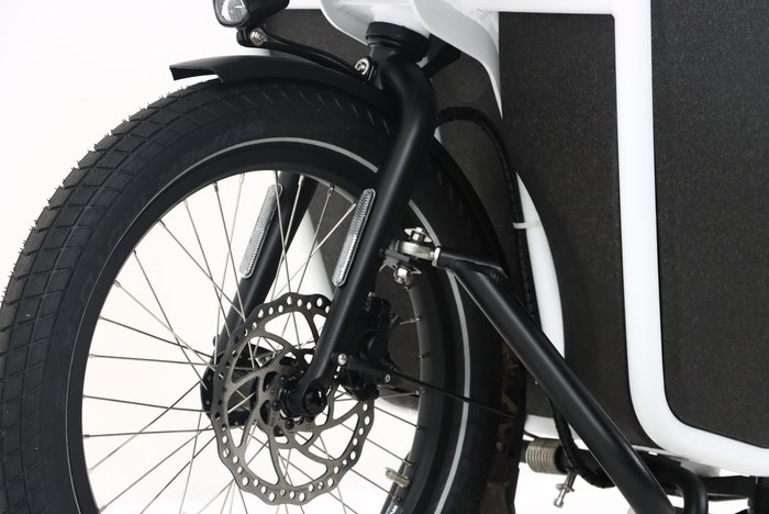 Urban Arrow Shorty 2022