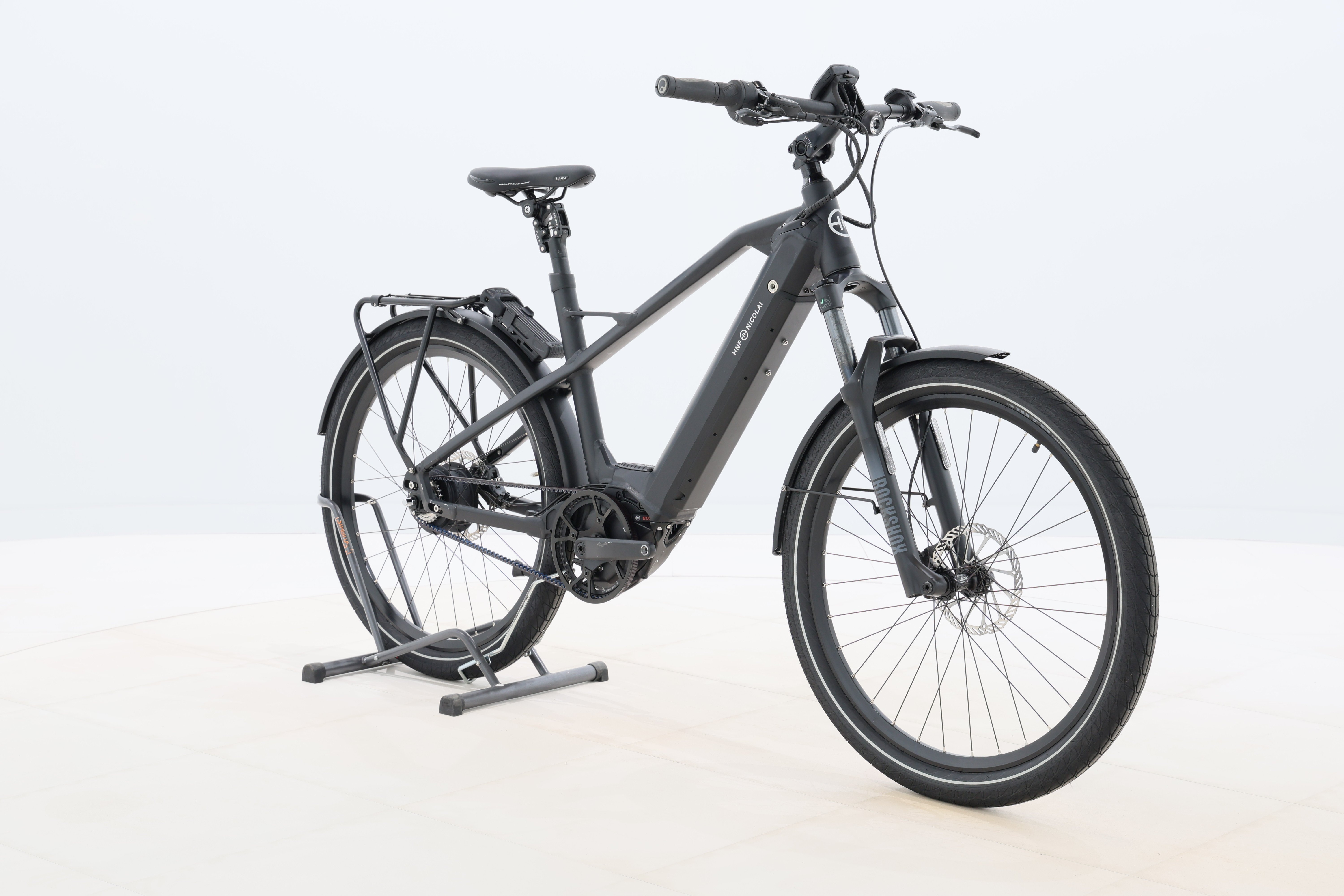 b65efabc-98cd-46b8-8a36-2b63b28b93ed