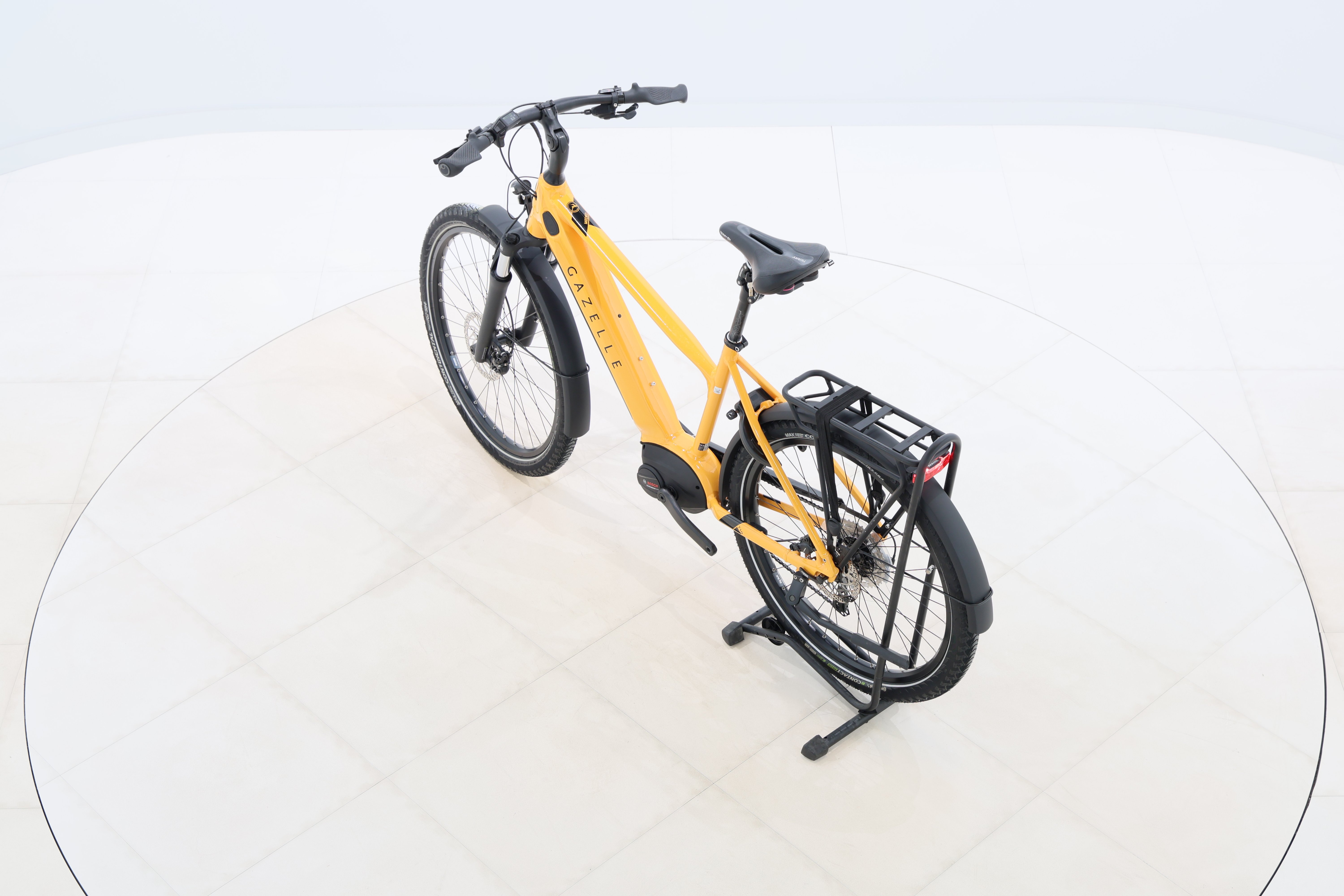 1950eb60-d2a7-4fd0-ad30-3cf4b1180fae