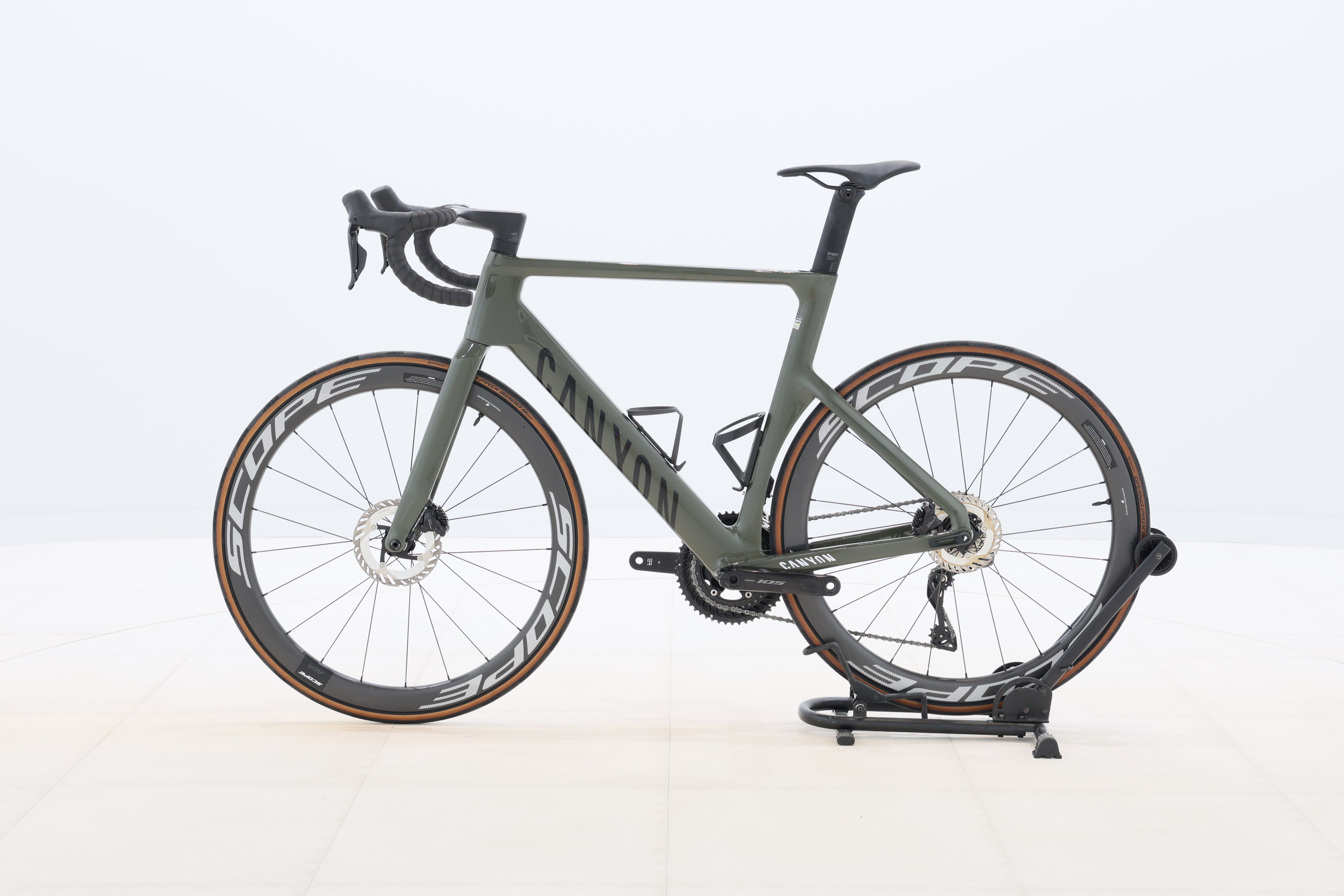 b1afb538-4769-4e65-b0b9-5f497ad3eca2