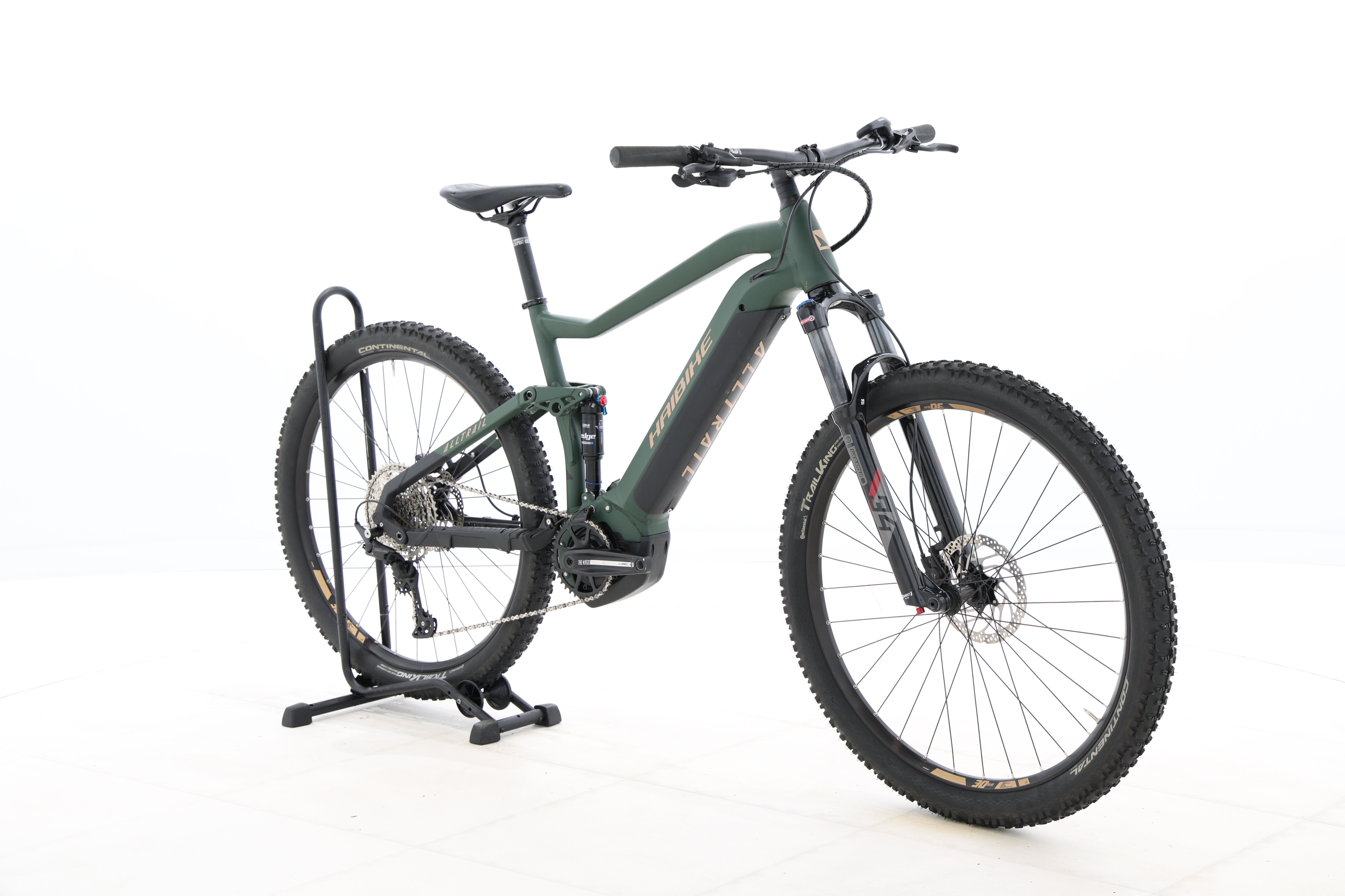 ce8f1398-11b0-454c-bd57-70f4170beabb