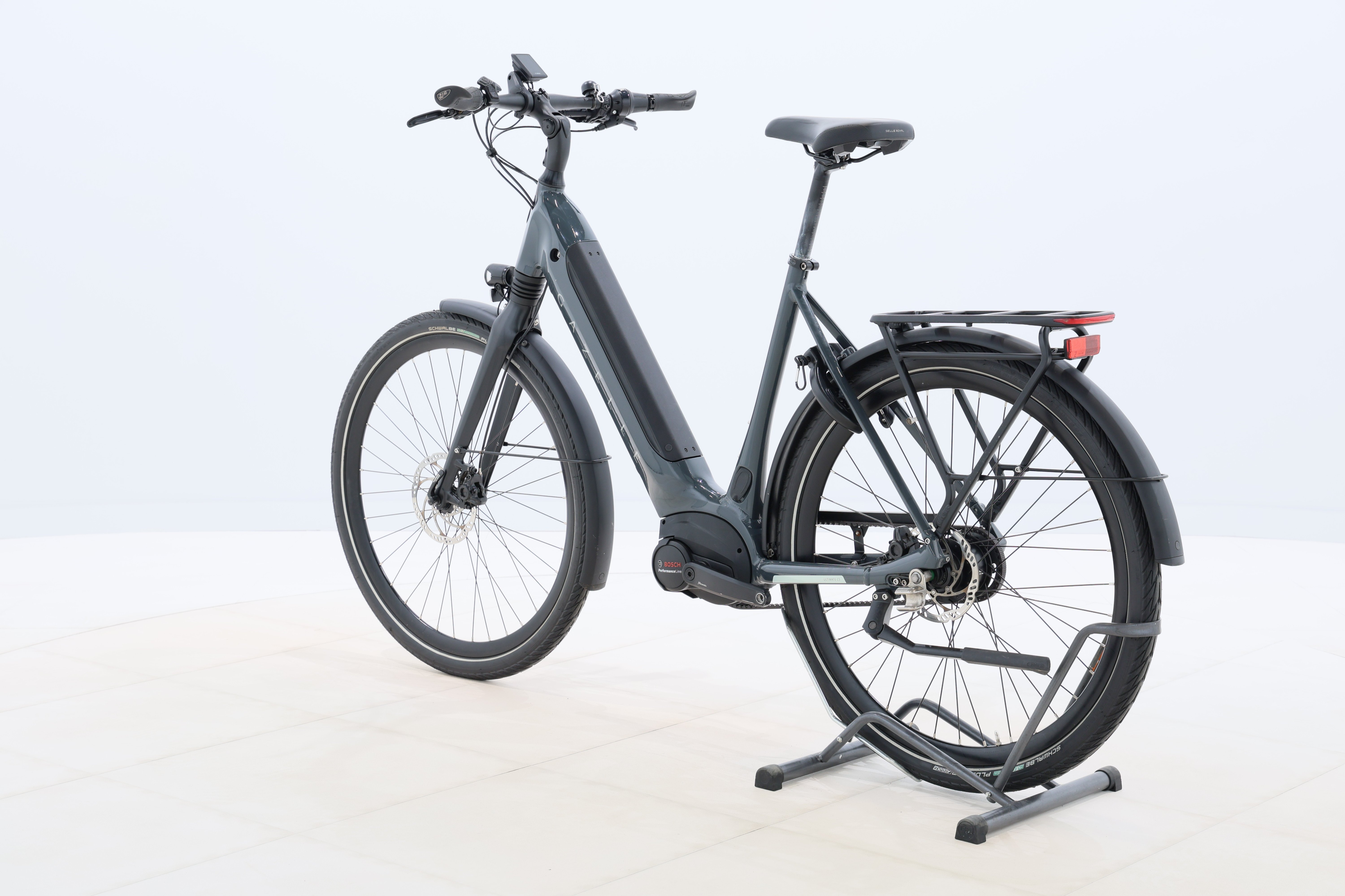 2826b0c6-8ed8-4a2b-8259-00d5995f2be3