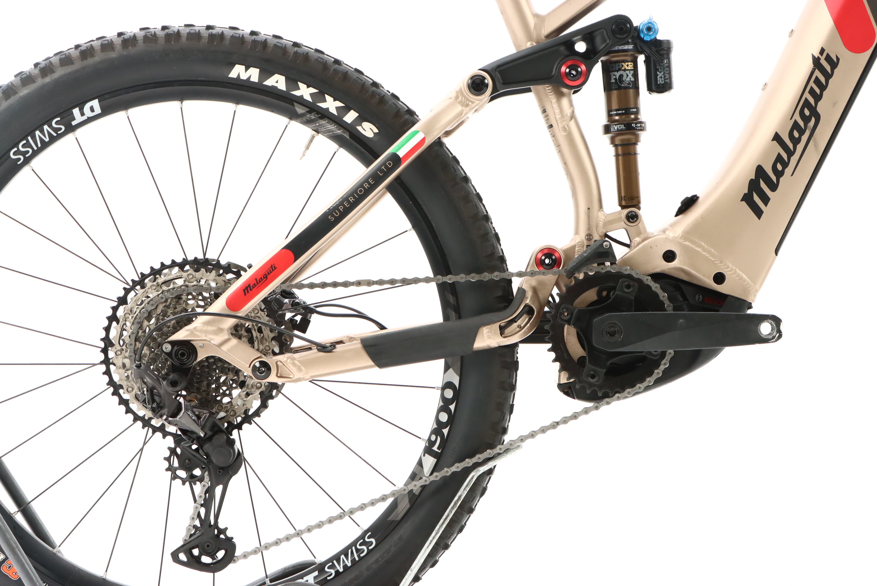 aa5b06cd-3356-4fdb-ba47-d406024033ad