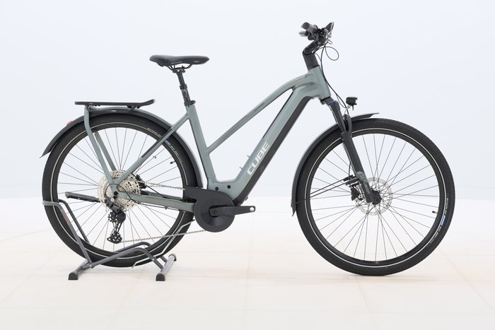 Cube KATHMANDU HYBRID PRO 625 2023