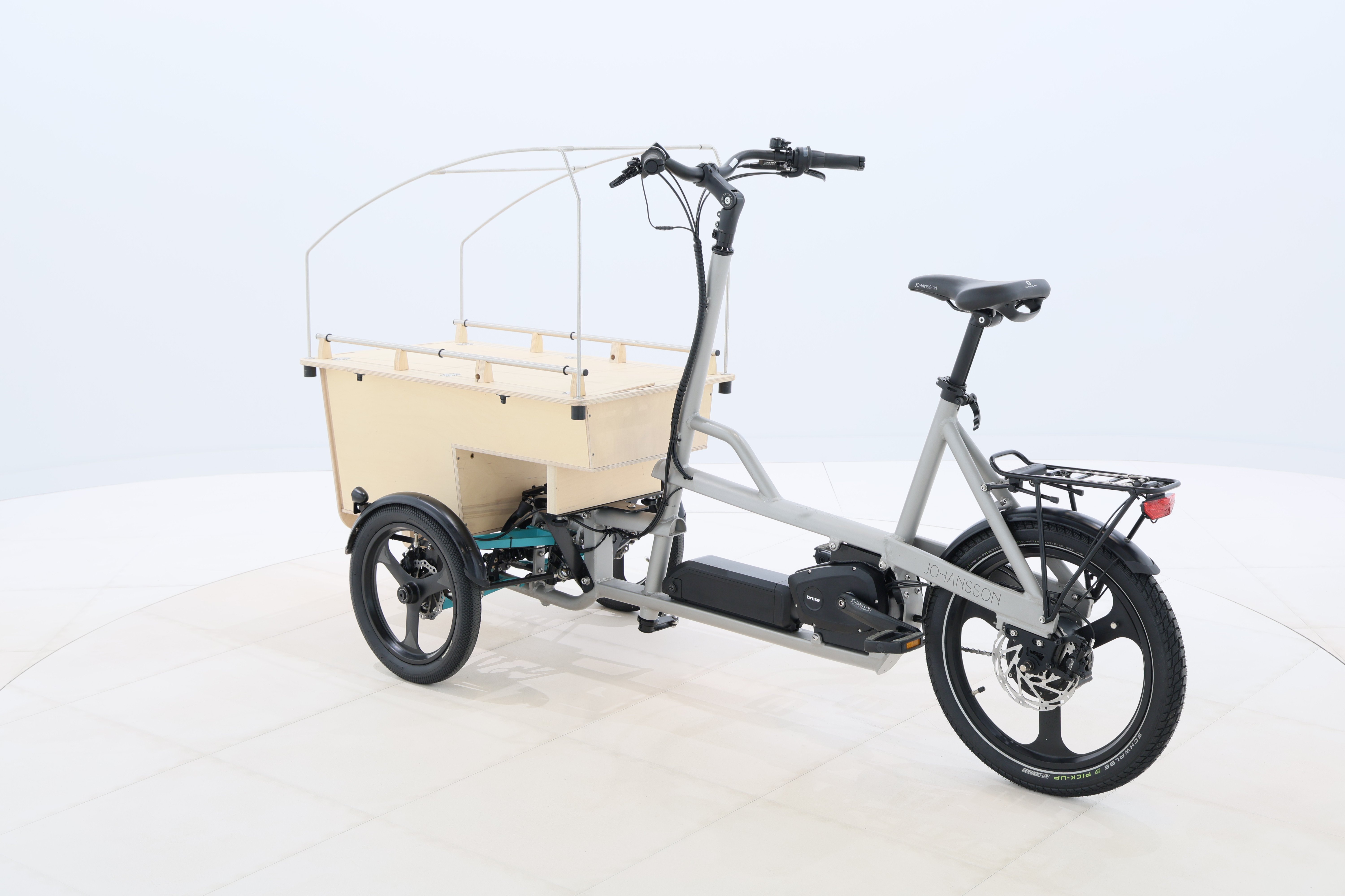 aae65a84-50ef-4648-8656-473e515bf995