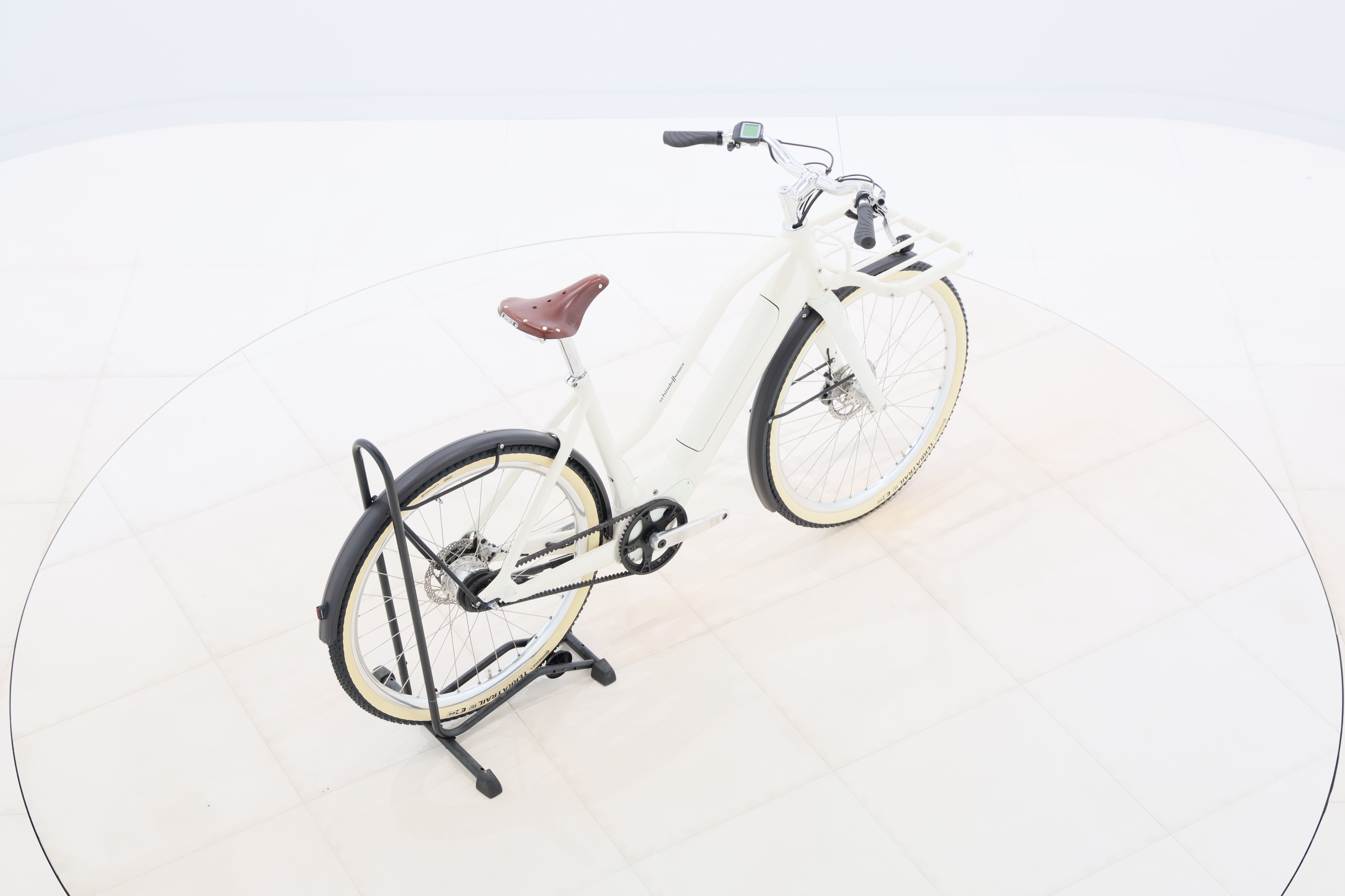 cdbc2b0d-d759-419a-a613-a8f641766e54