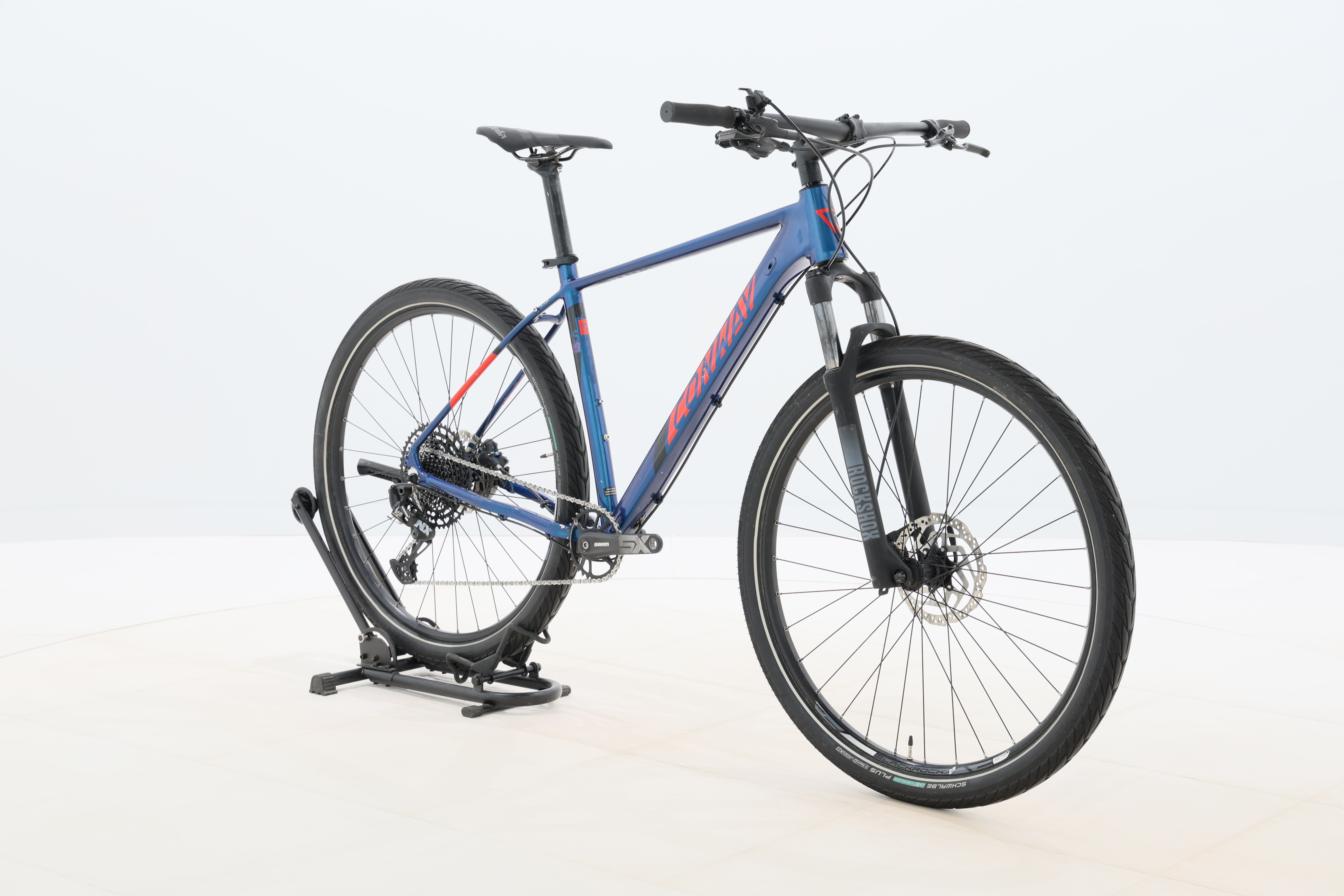 c1ceea17-39f5-4884-951a-3b7a7c6e861a