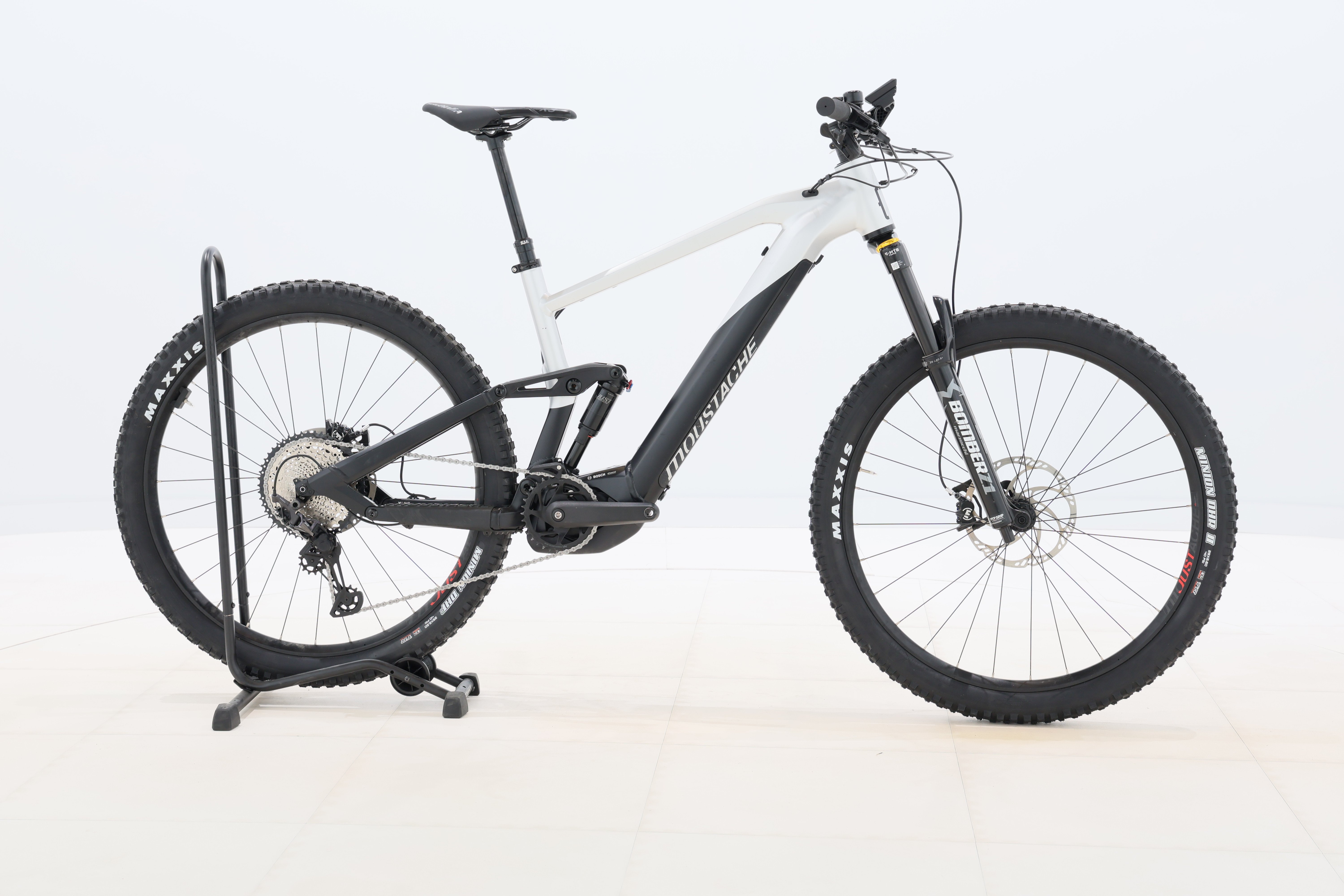 d6cf9d1e-9919-4722-8b1e-1e3e9d42b280