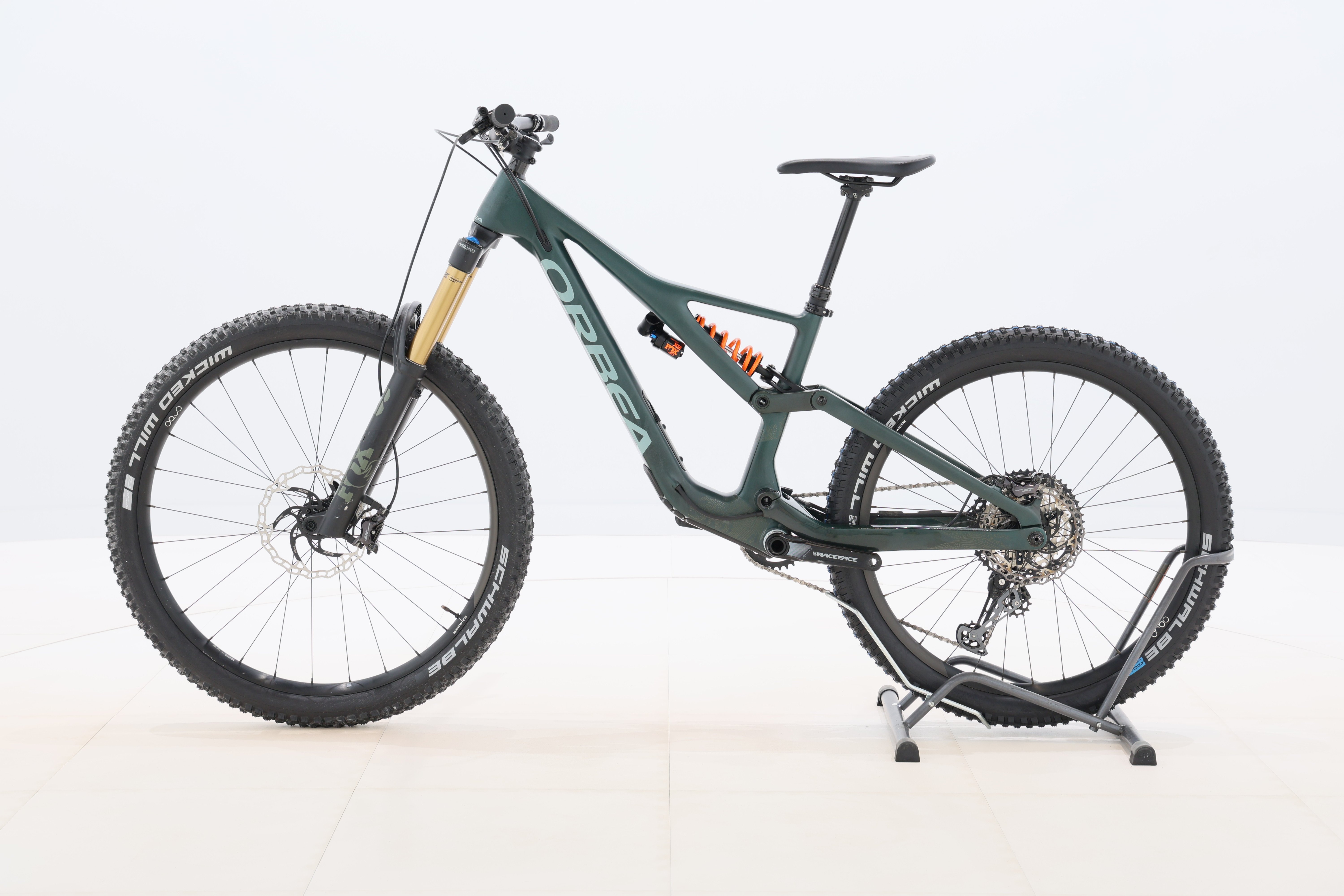 5c9c59d4-7061-4862-87cb-c998bdf8b8e4