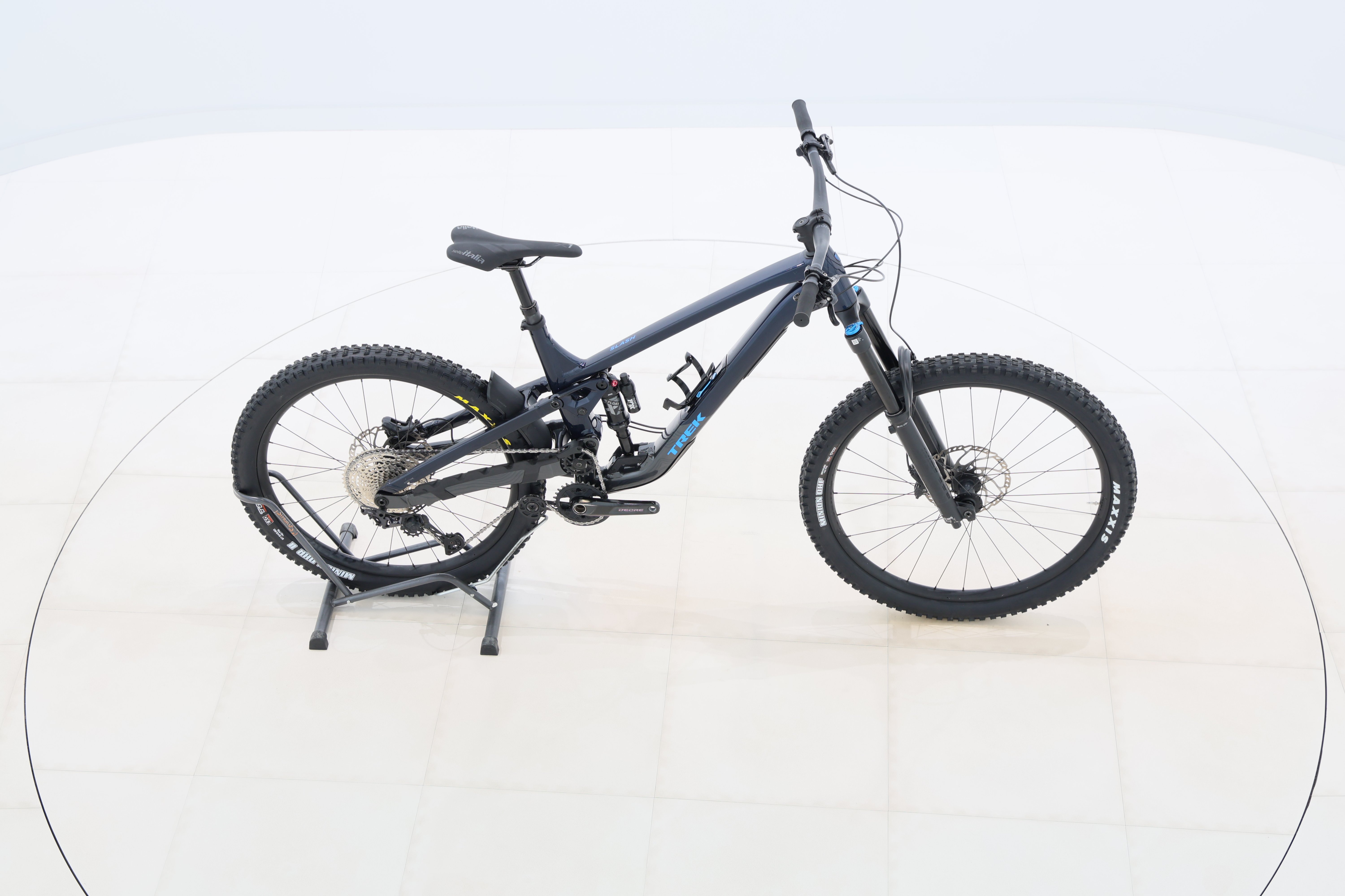 4c5f7045-4e77-4db1-ae4a-d780a3517f9a