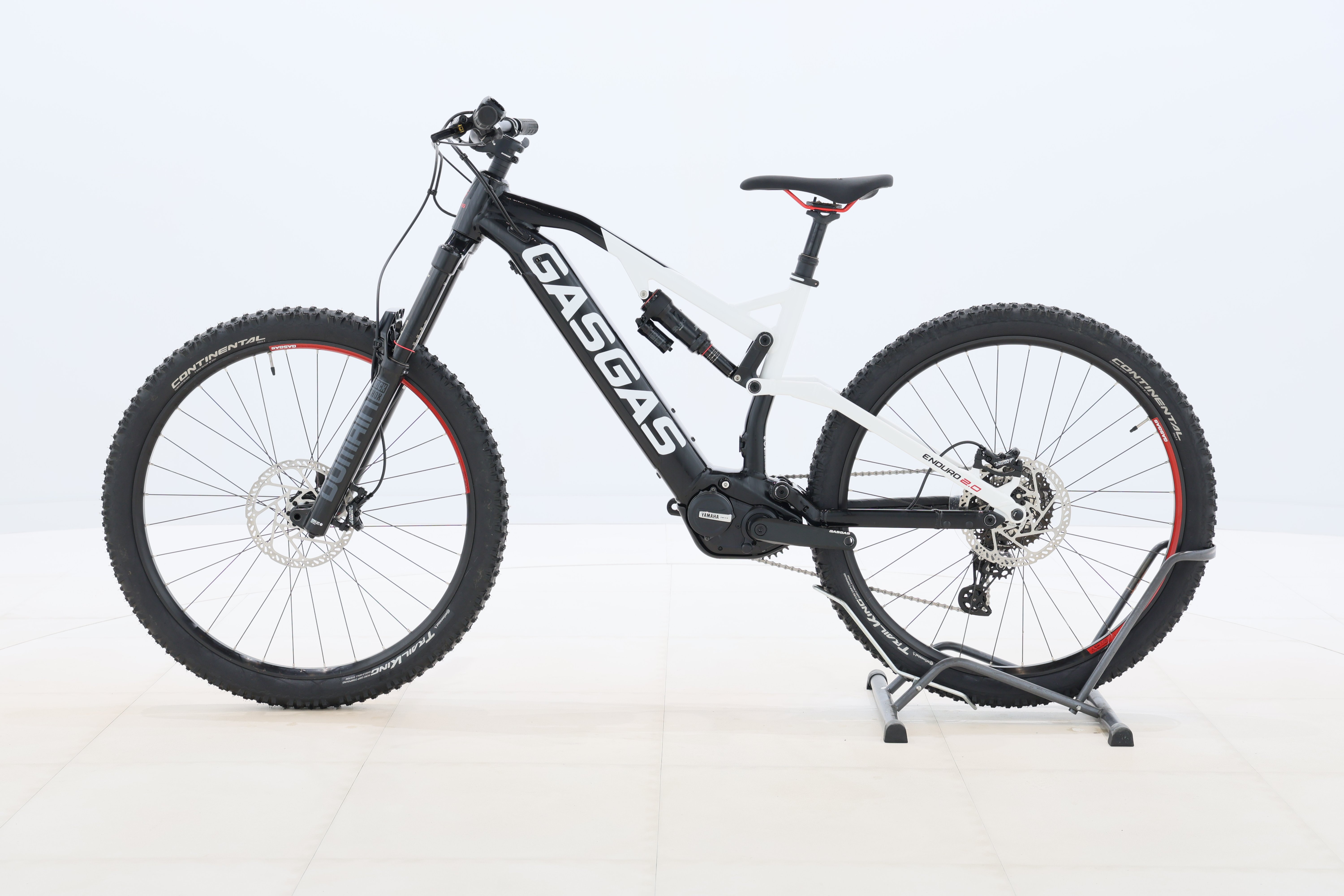 3a87f035-f113-4a42-84e9-ad3dd1d9f8c8