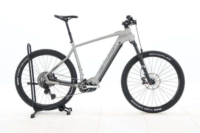 Centurion BACKFIRE E R2700I 750 2022