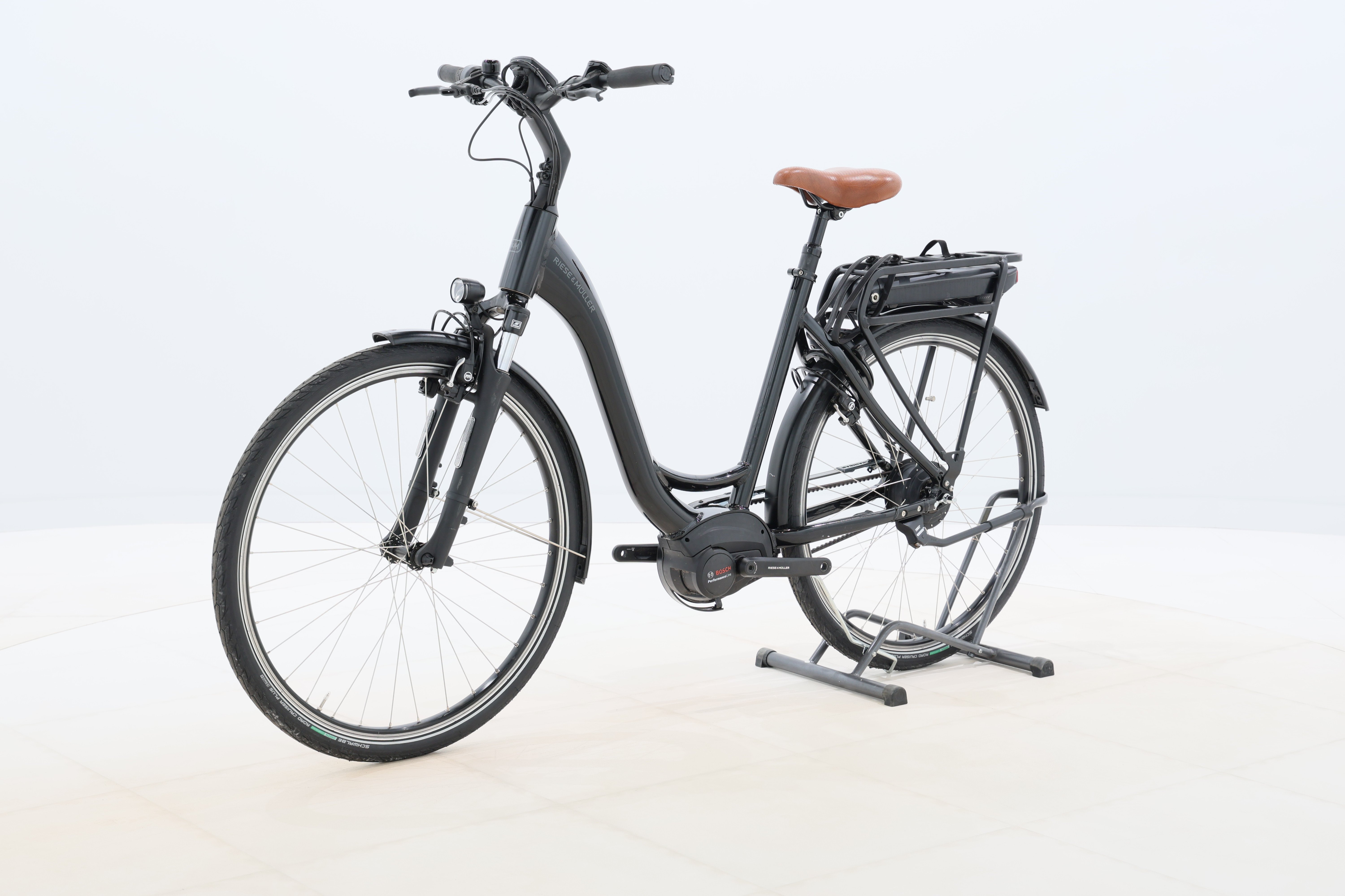 cd370b8f-19ee-41af-aea6-f325c71a2bba