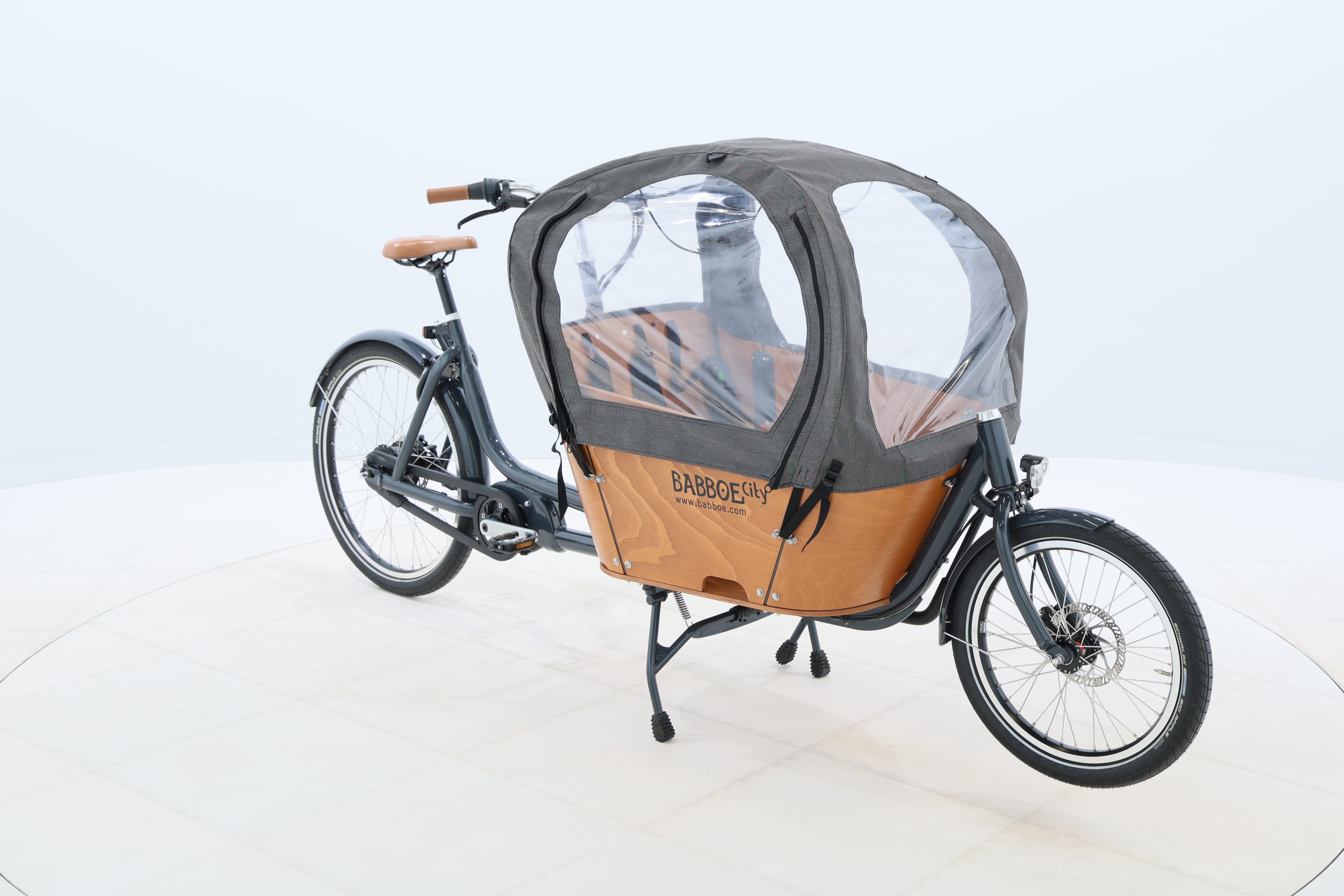 834199d4-f840-4daf-be88-256816261481