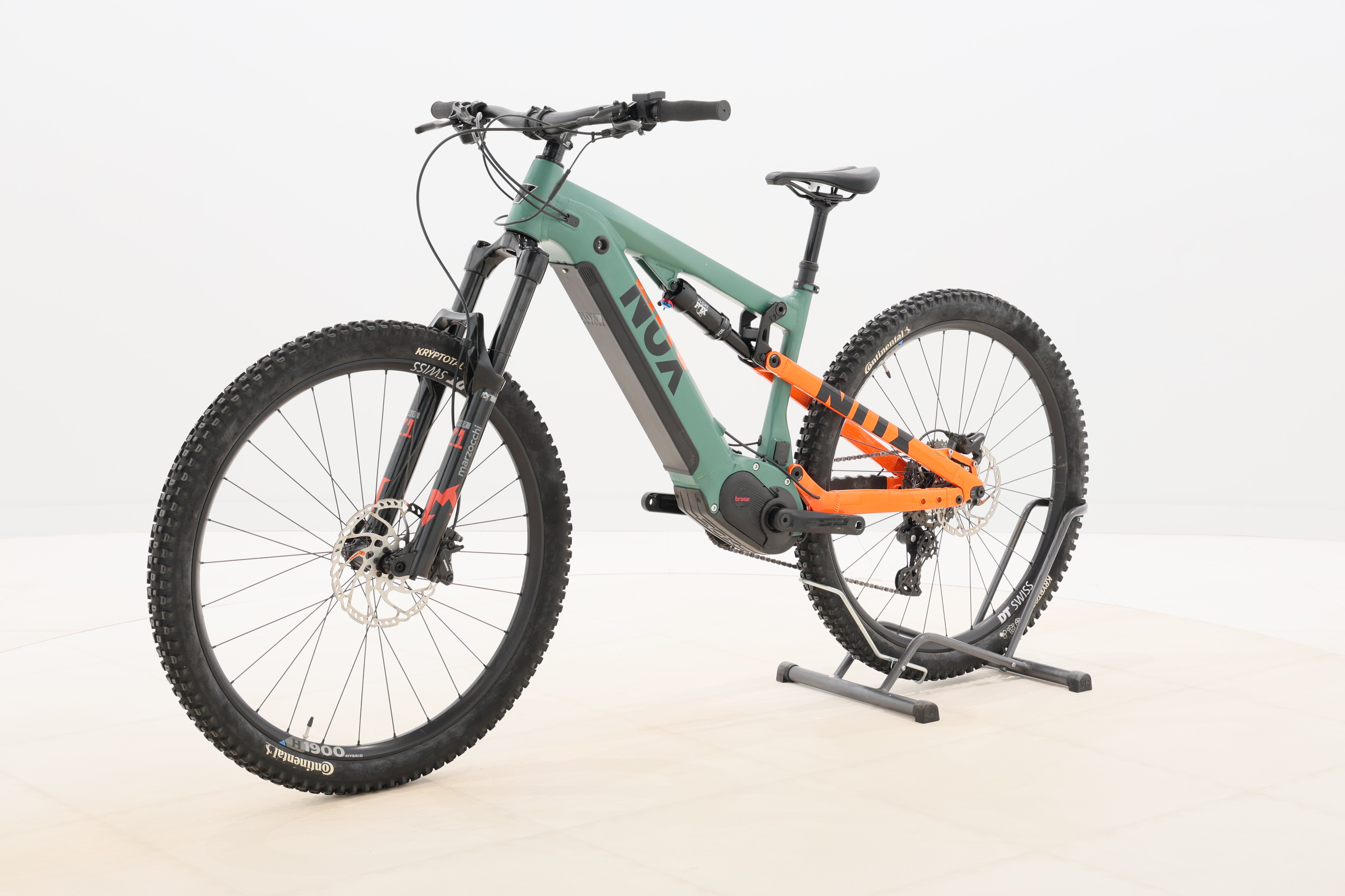 0d509a42-7881-4185-ba48-b8dd5fd17397