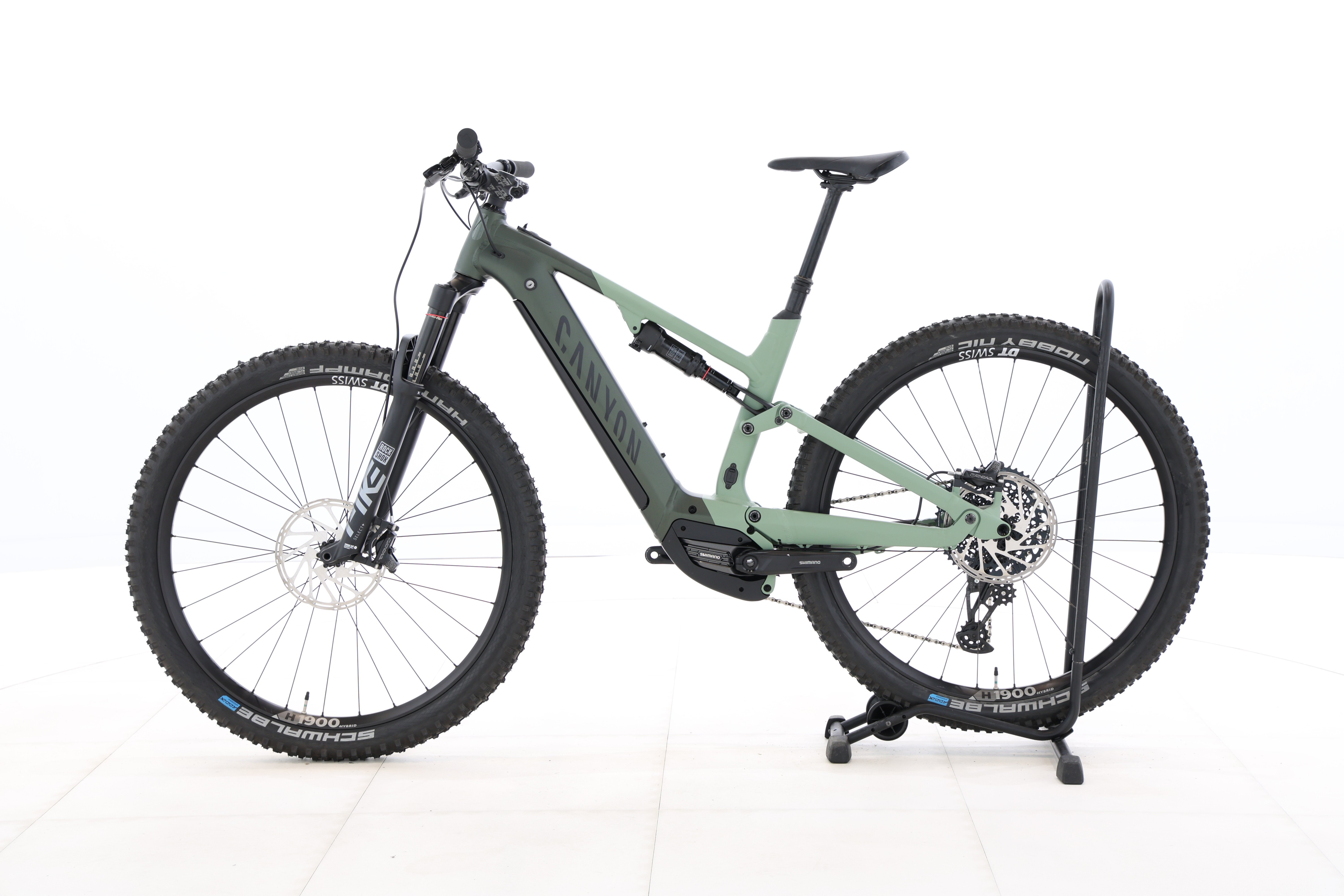 fc4f5267-d21d-46a7-a7f7-54a7f024e8c8