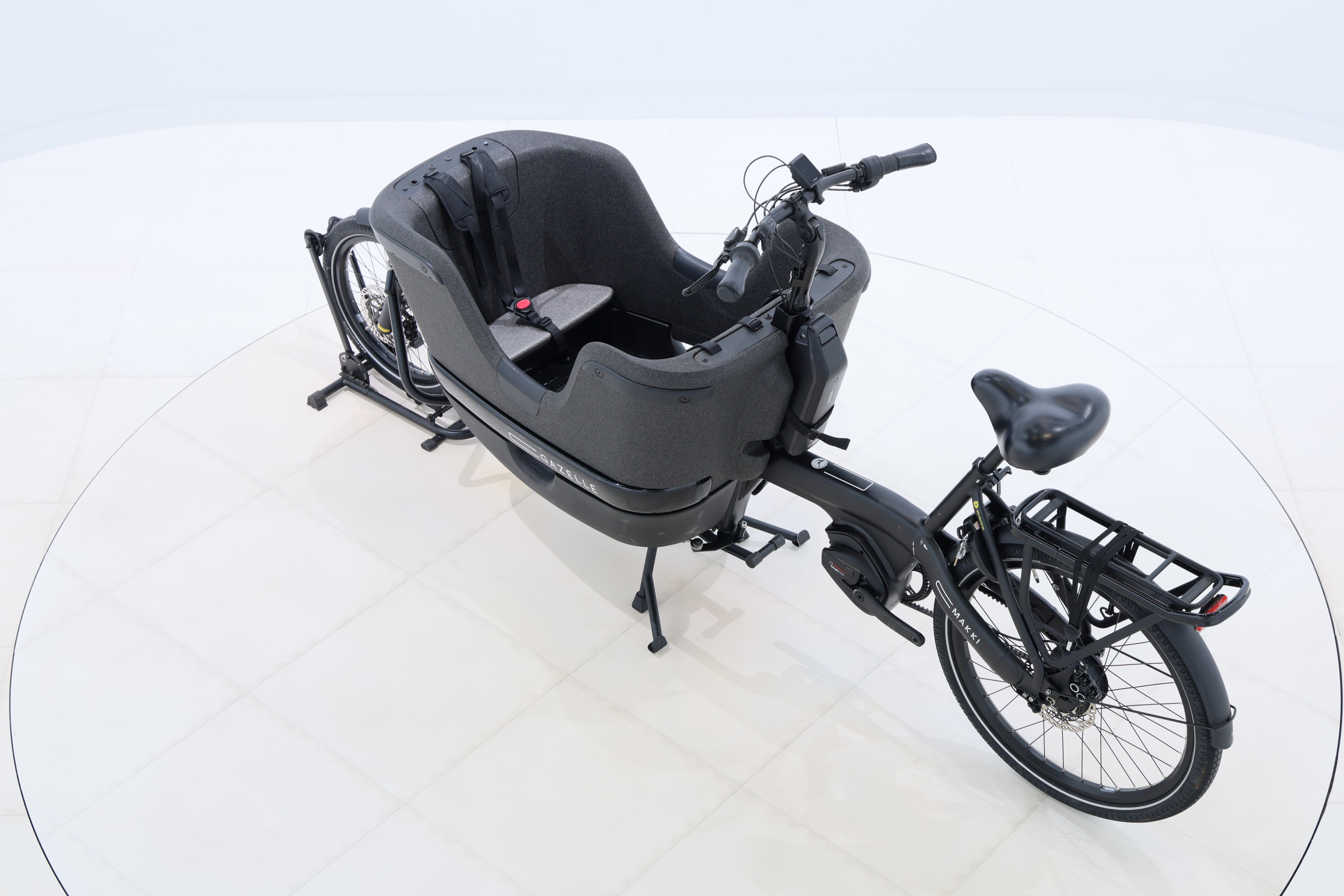 bd1f84b6-a2c7-48c9-94f3-db1921ba16e2