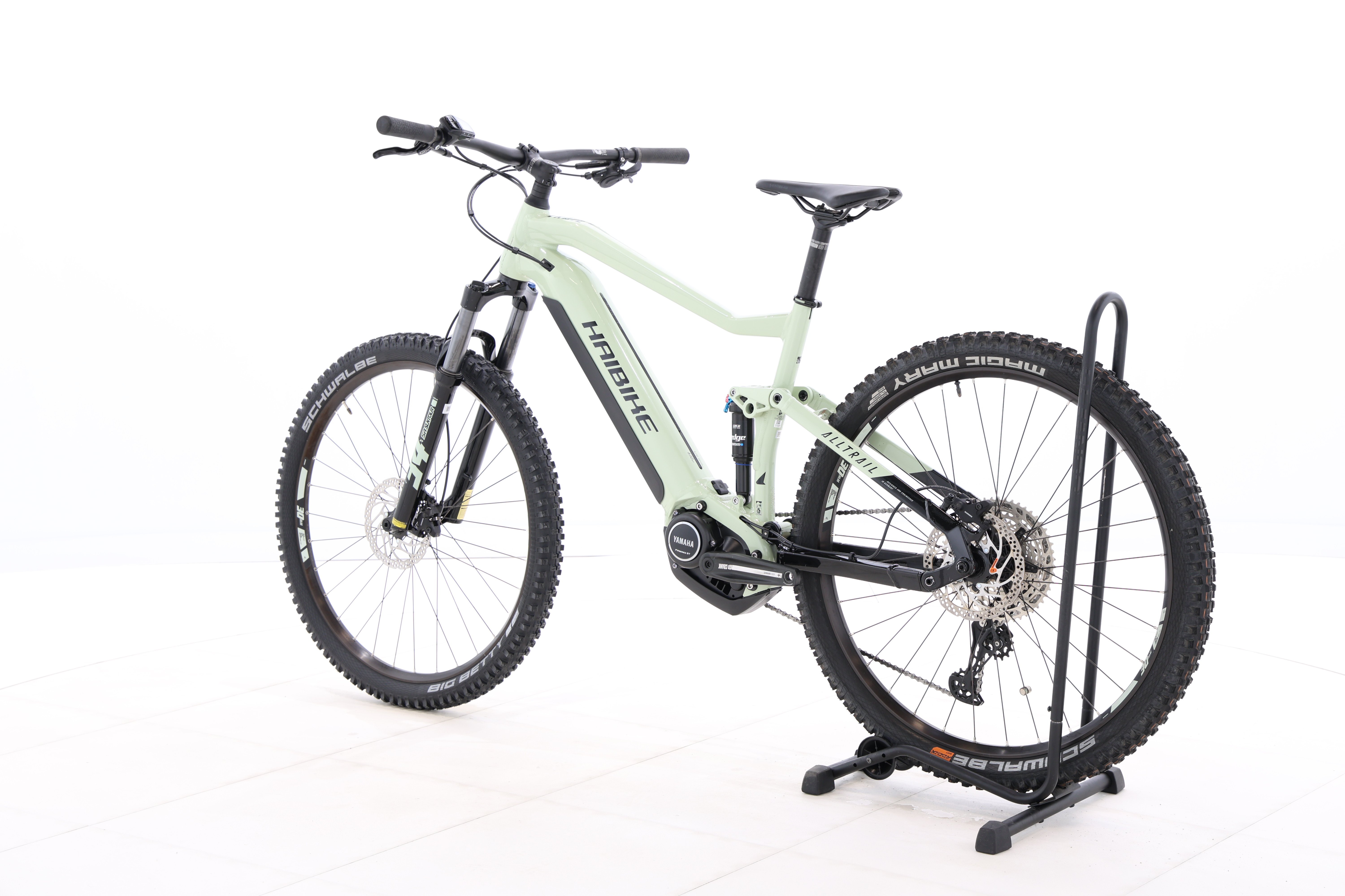 7fc57936-99bf-4b43-96a9-046cc1ce1cfc