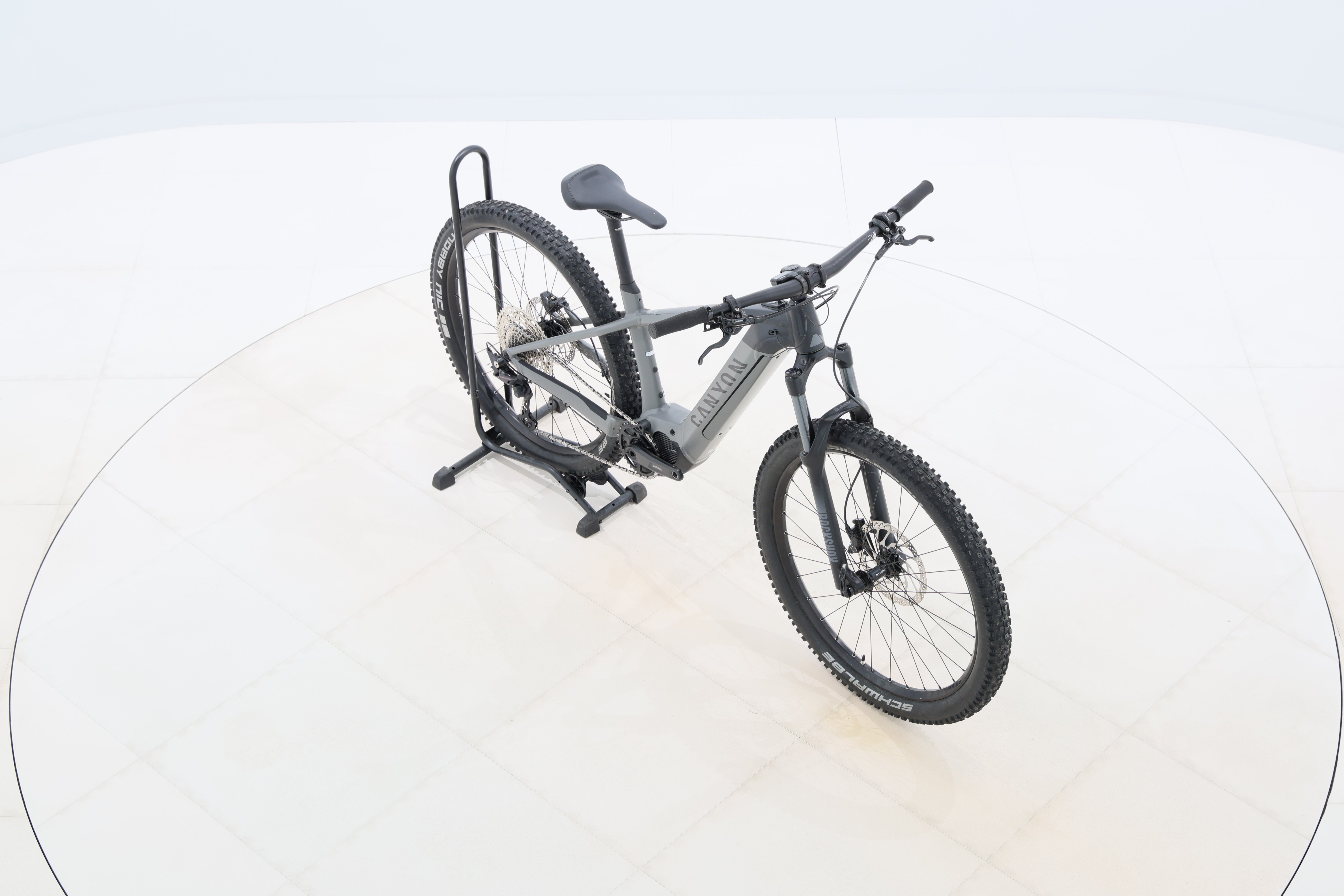 2e165bcb-eb00-4bda-8f14-4235a9eda1e2