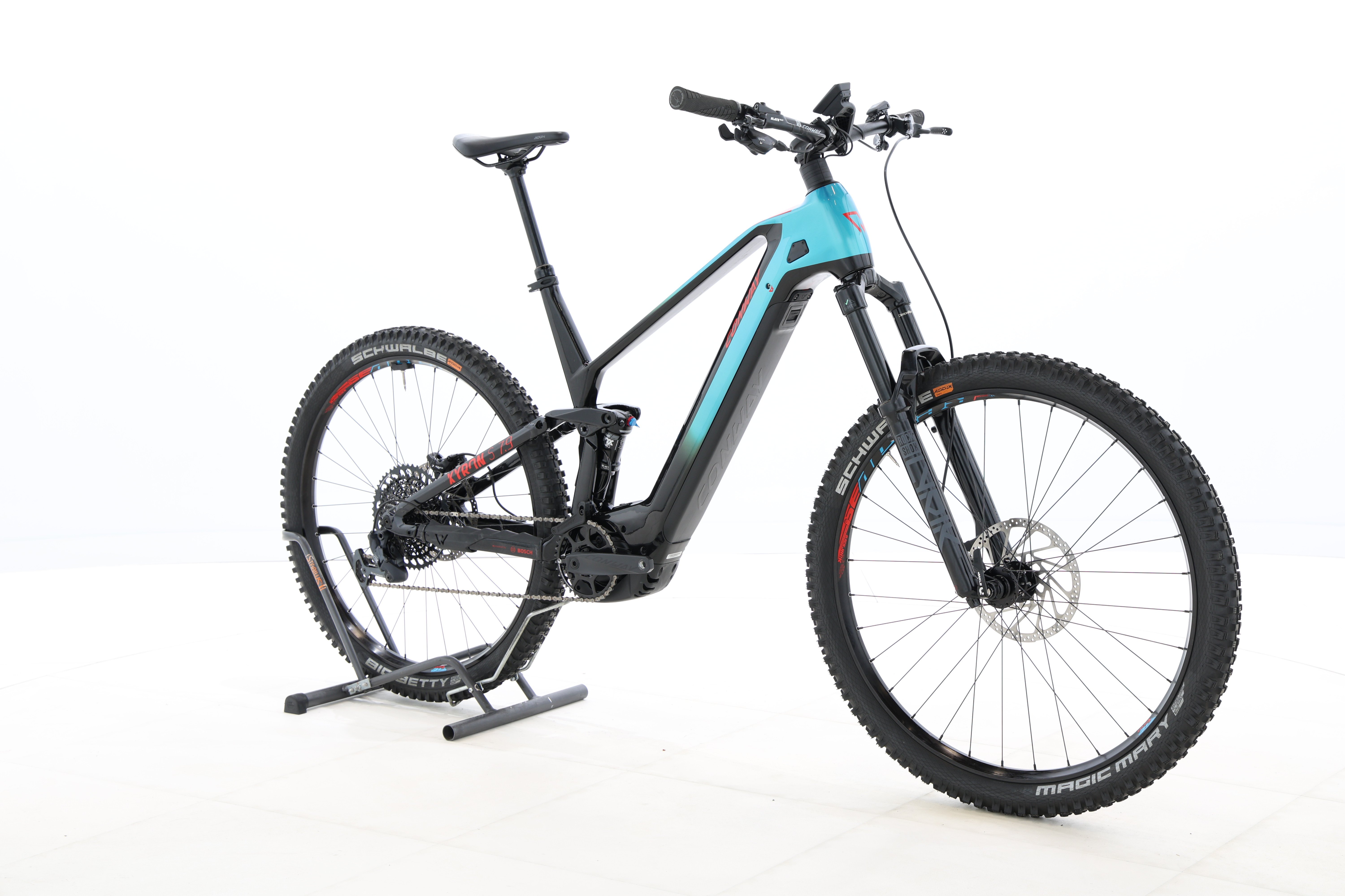 057c877a-bd75-424d-880e-561c42d7e6b6