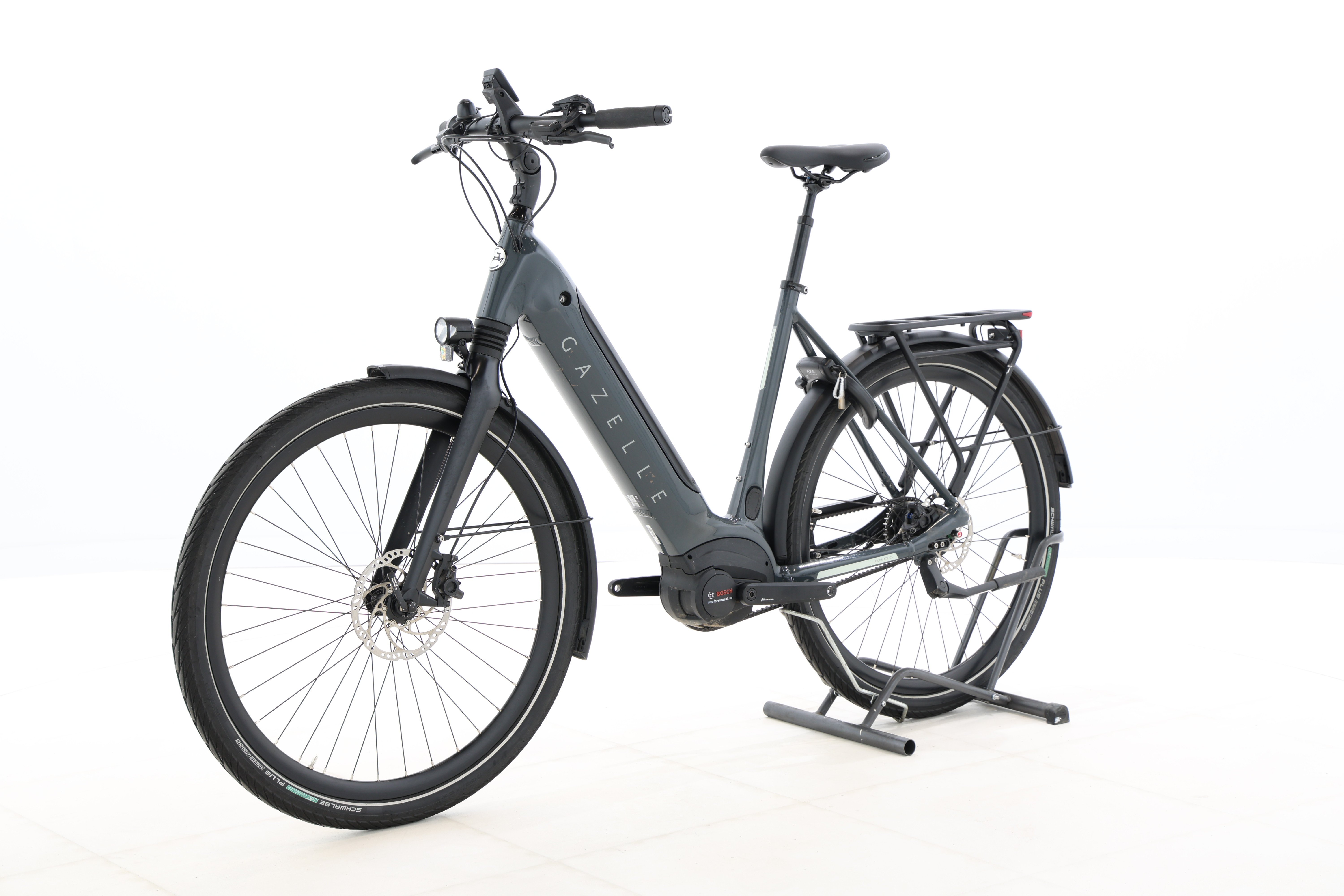 6864c717-1c59-44fd-9e59-05bcee85401a