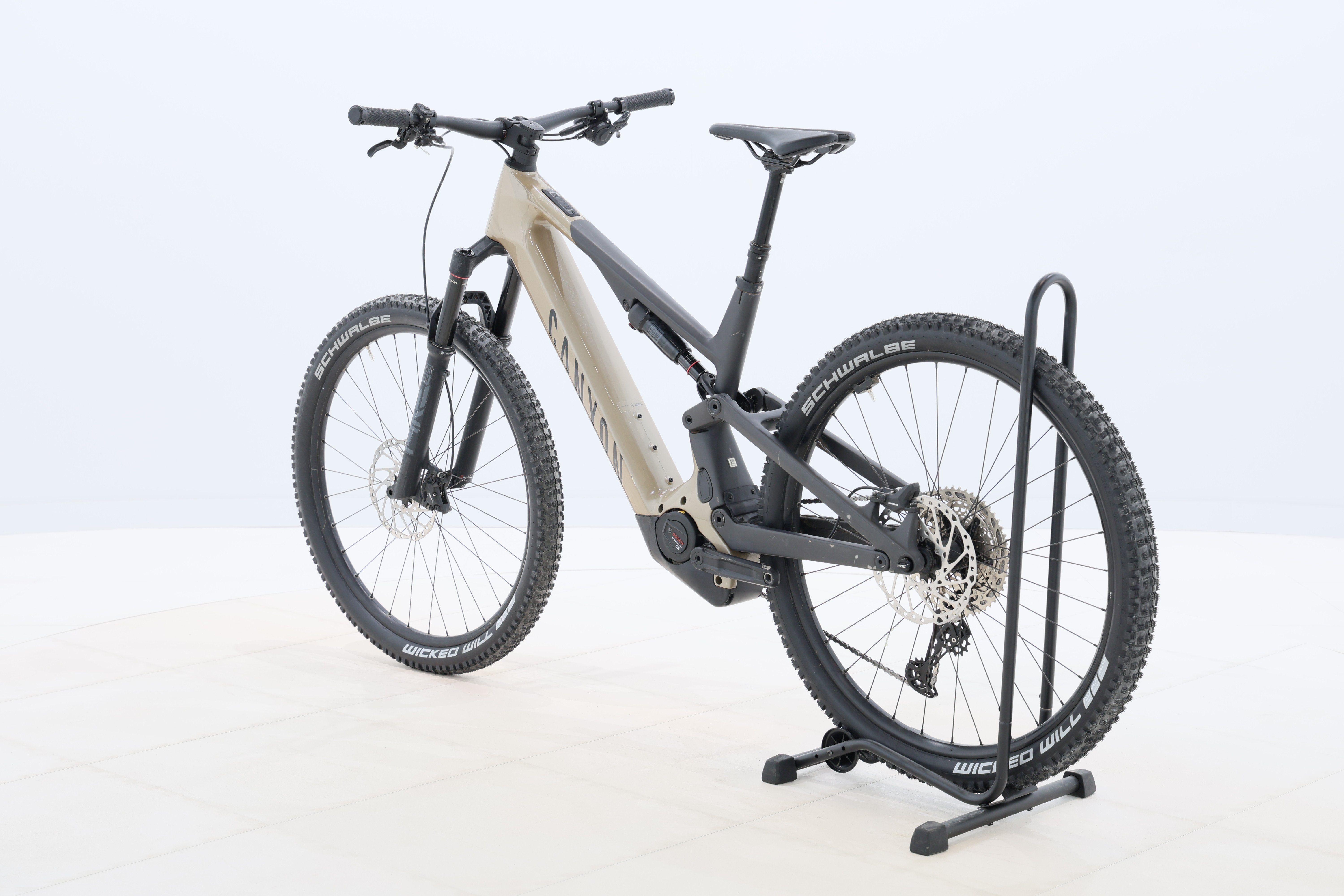 fbebce2d-626f-4695-879d-37f2c197a930