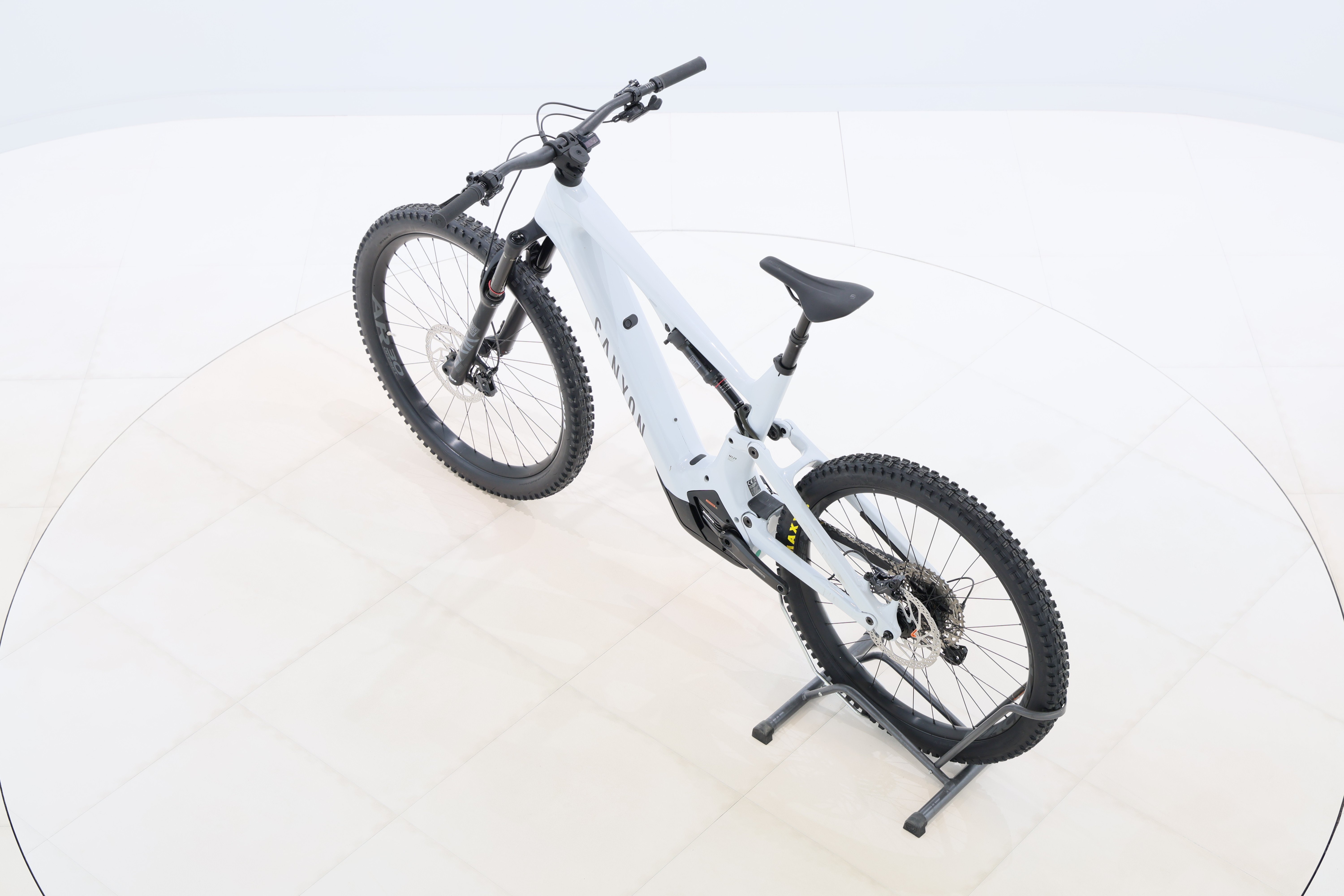 a5155646-eaf2-4ff9-9c83-93de8f7188c5