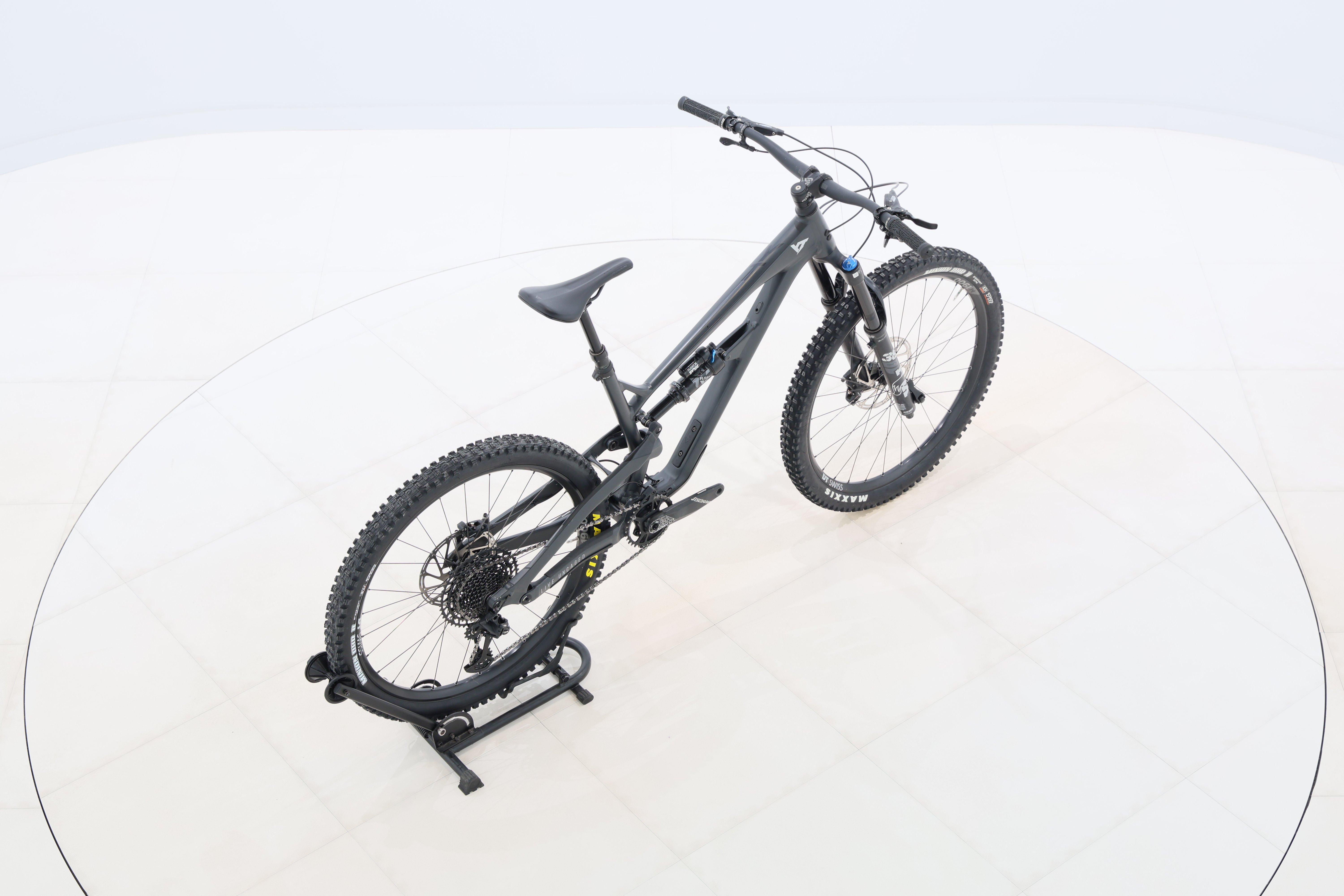 95510991-8a8a-4209-8420-ab95a4008a06