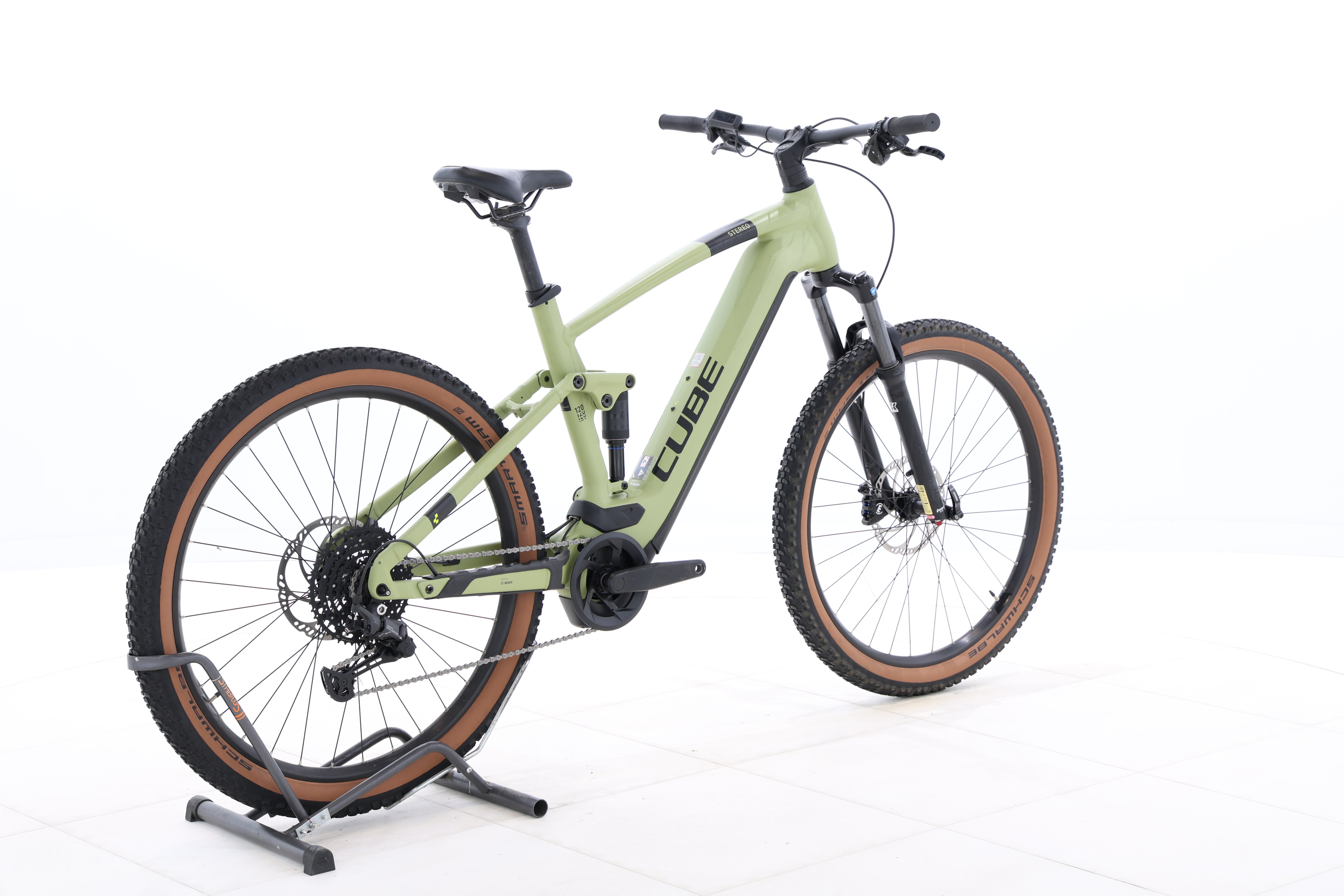 f7a0943b-294c-46e2-bdfb-088b0b9c1528