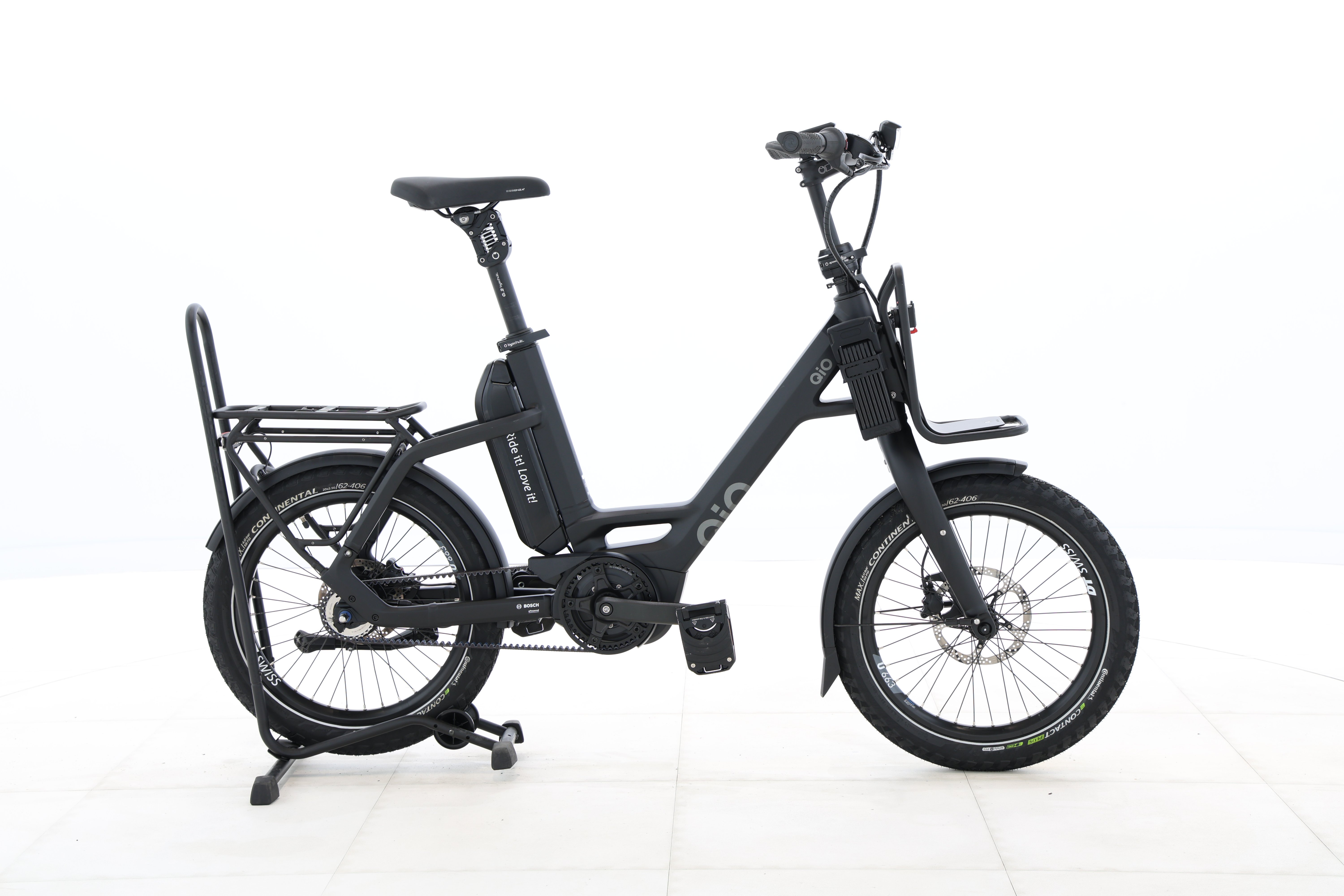 cb3b2d63-f299-4a97-a84a-b73717f00a8f