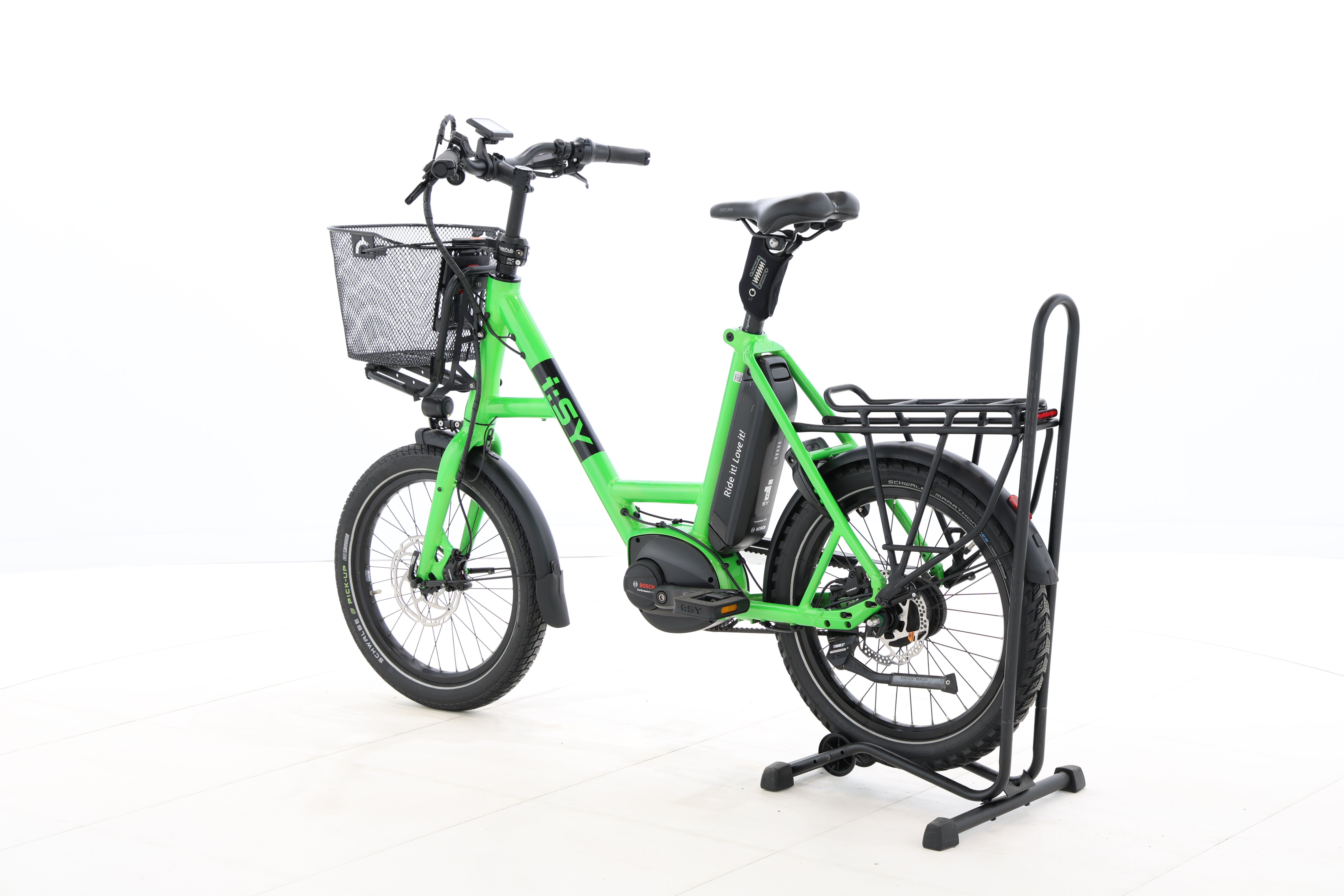 cd15fe7f-aa26-413f-add6-9ee73b7c3eb7