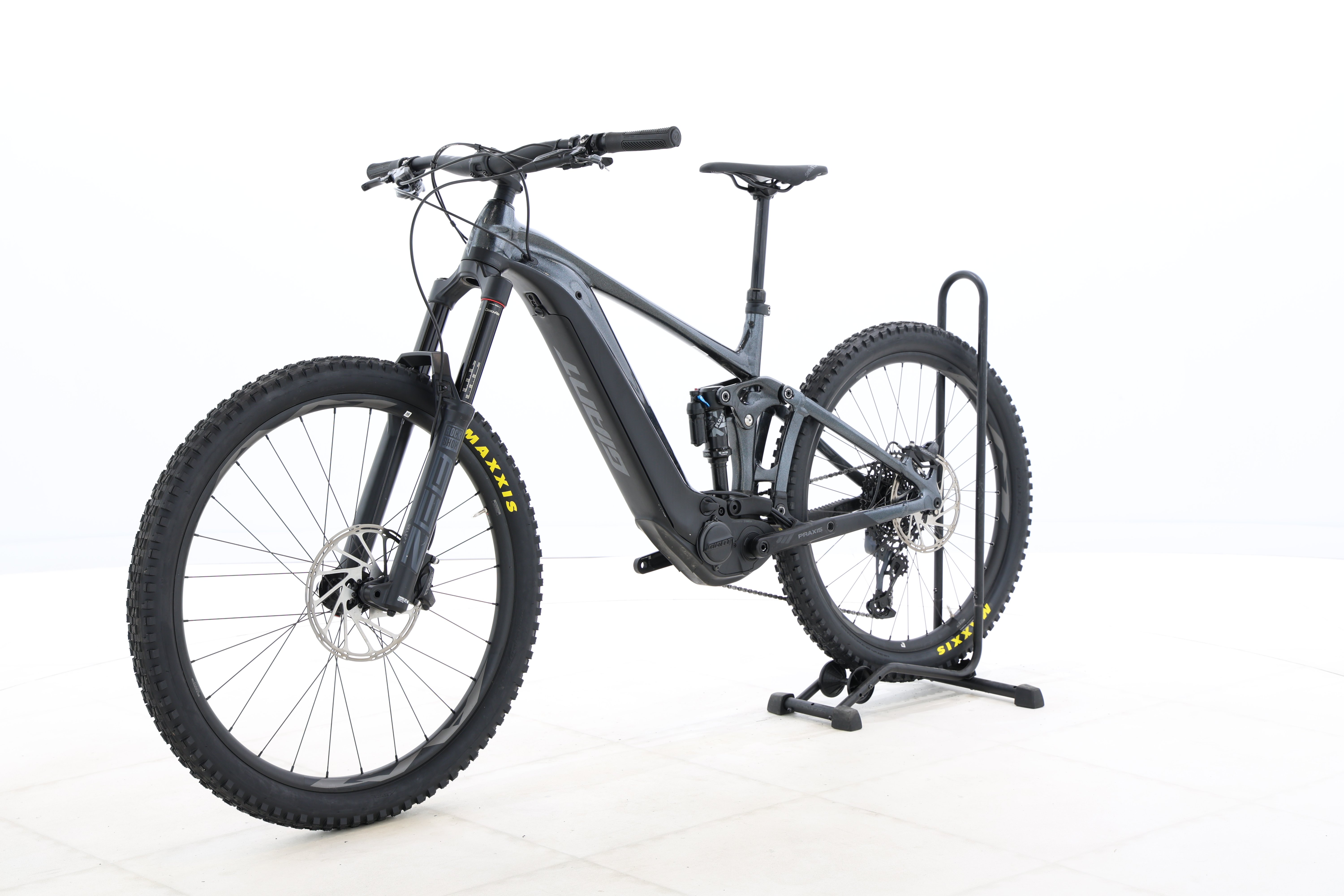 49dd0b42-7064-4179-9941-c94196d5e915