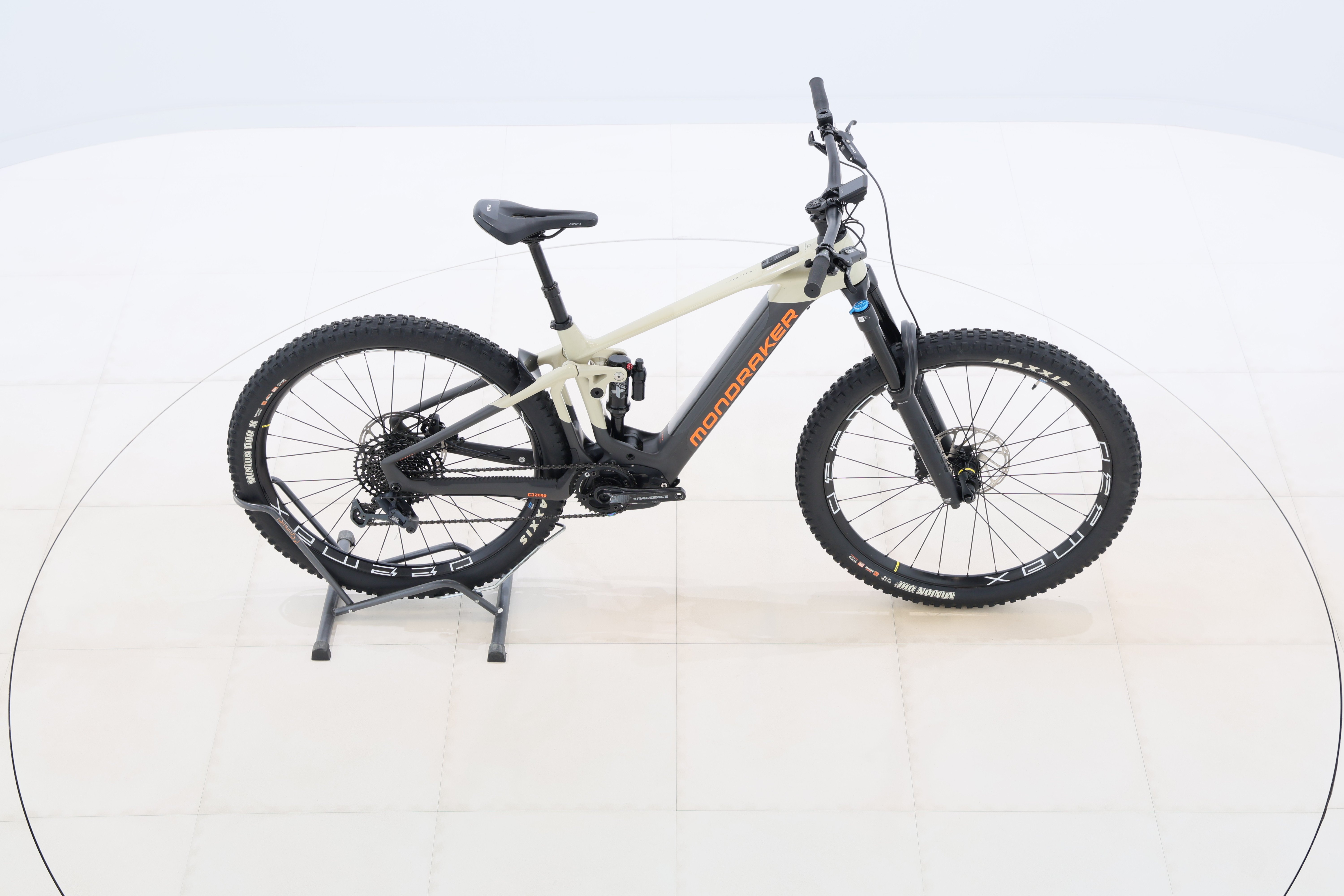 6297205f-ee65-4168-aebe-7d43e331072b