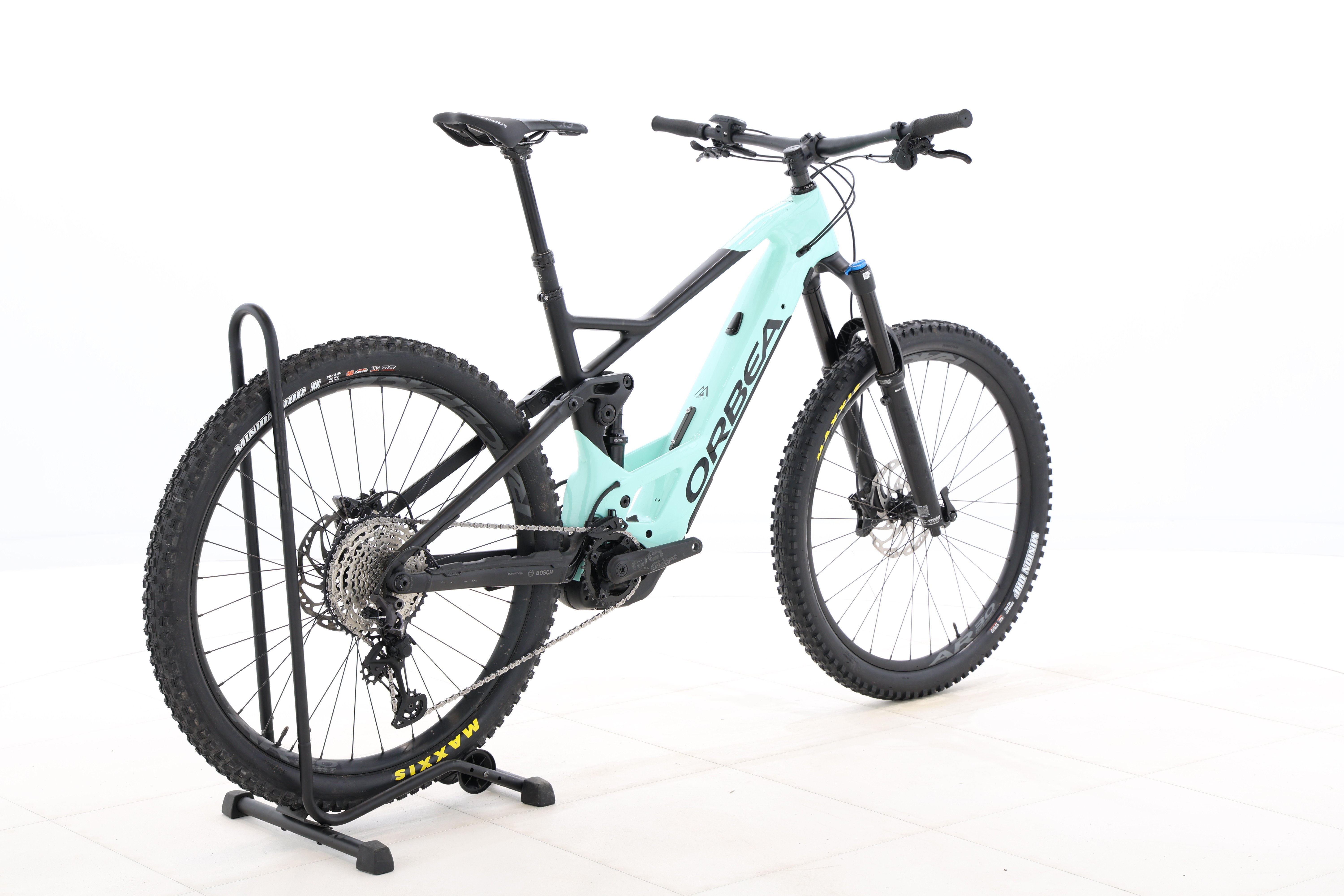 42ae6dcb-2edd-4a13-8c2c-352457d04bee