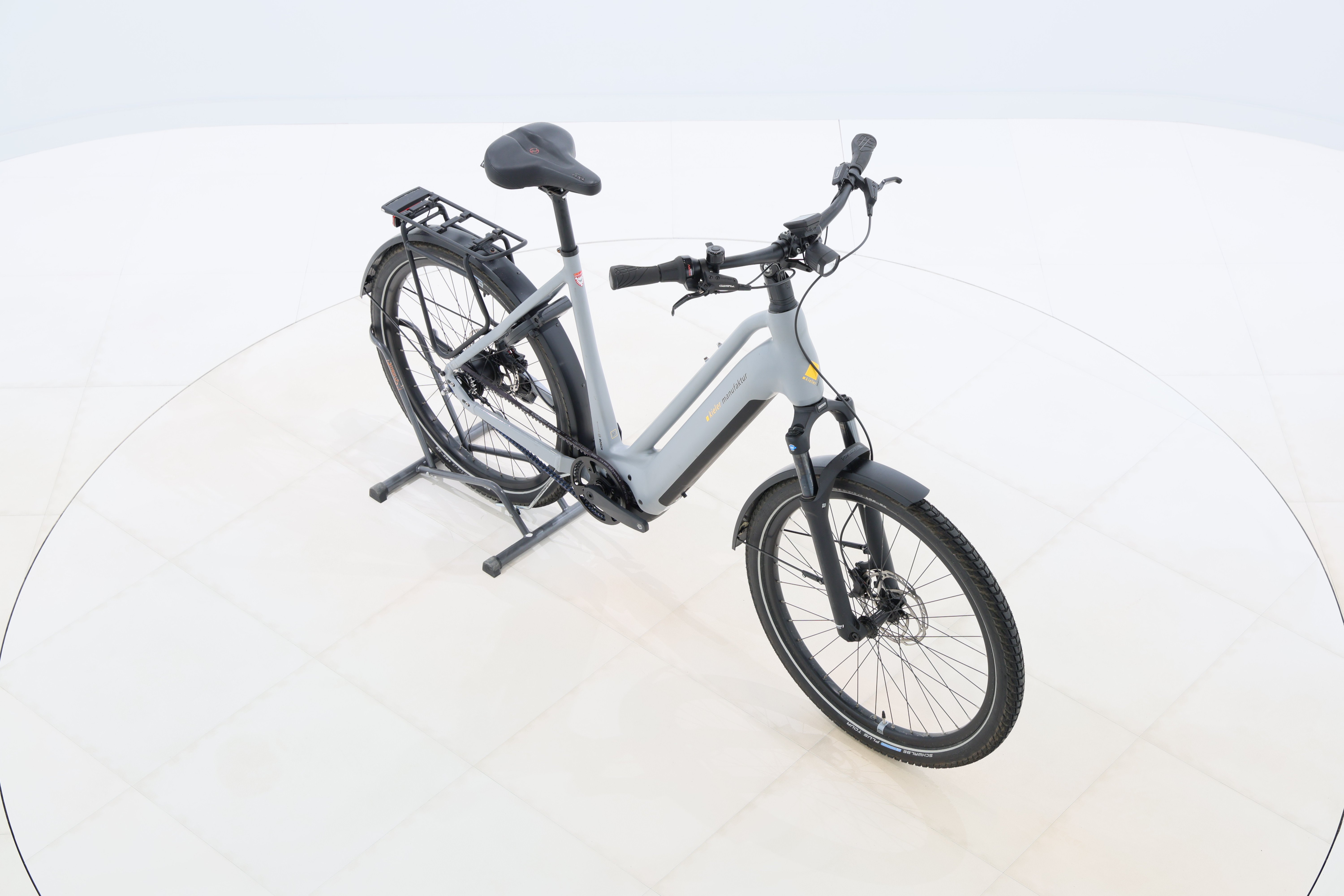 e024daa9-1302-41e6-9e6c-fdf57b365901