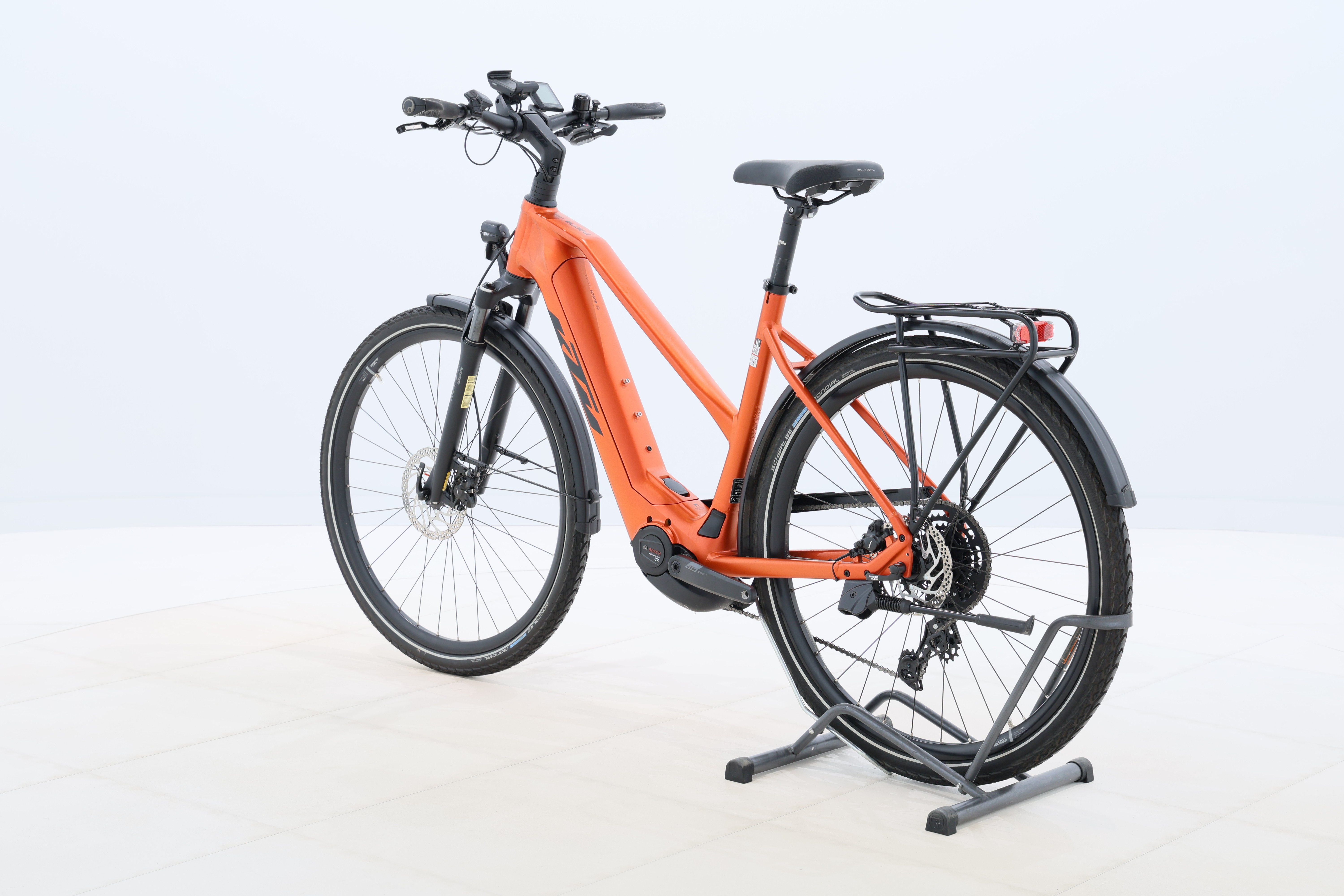 fe049742-7a51-4ecd-b24a-180b21325663