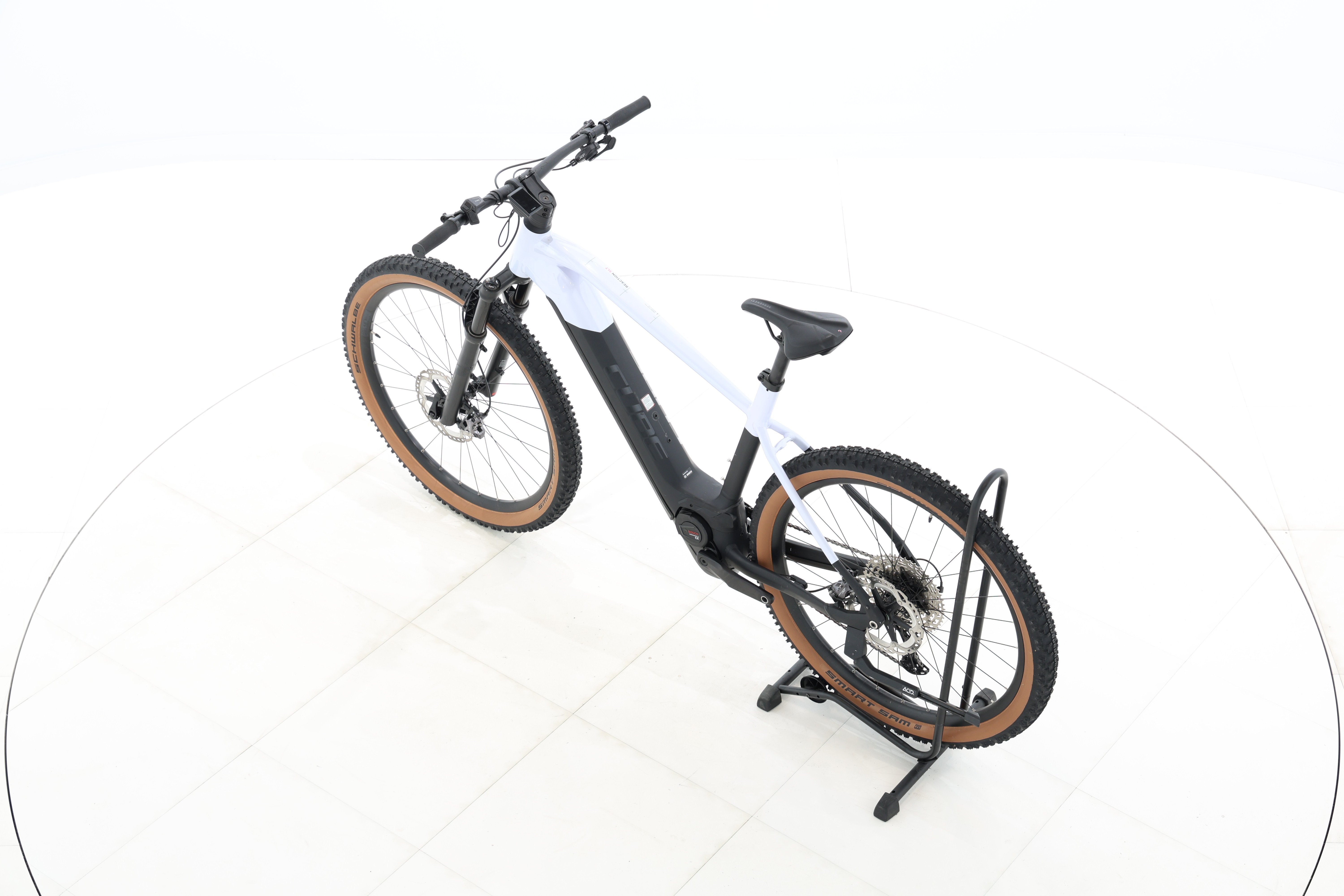 0f9aa271-3b09-4b40-9404-49262413c4b8