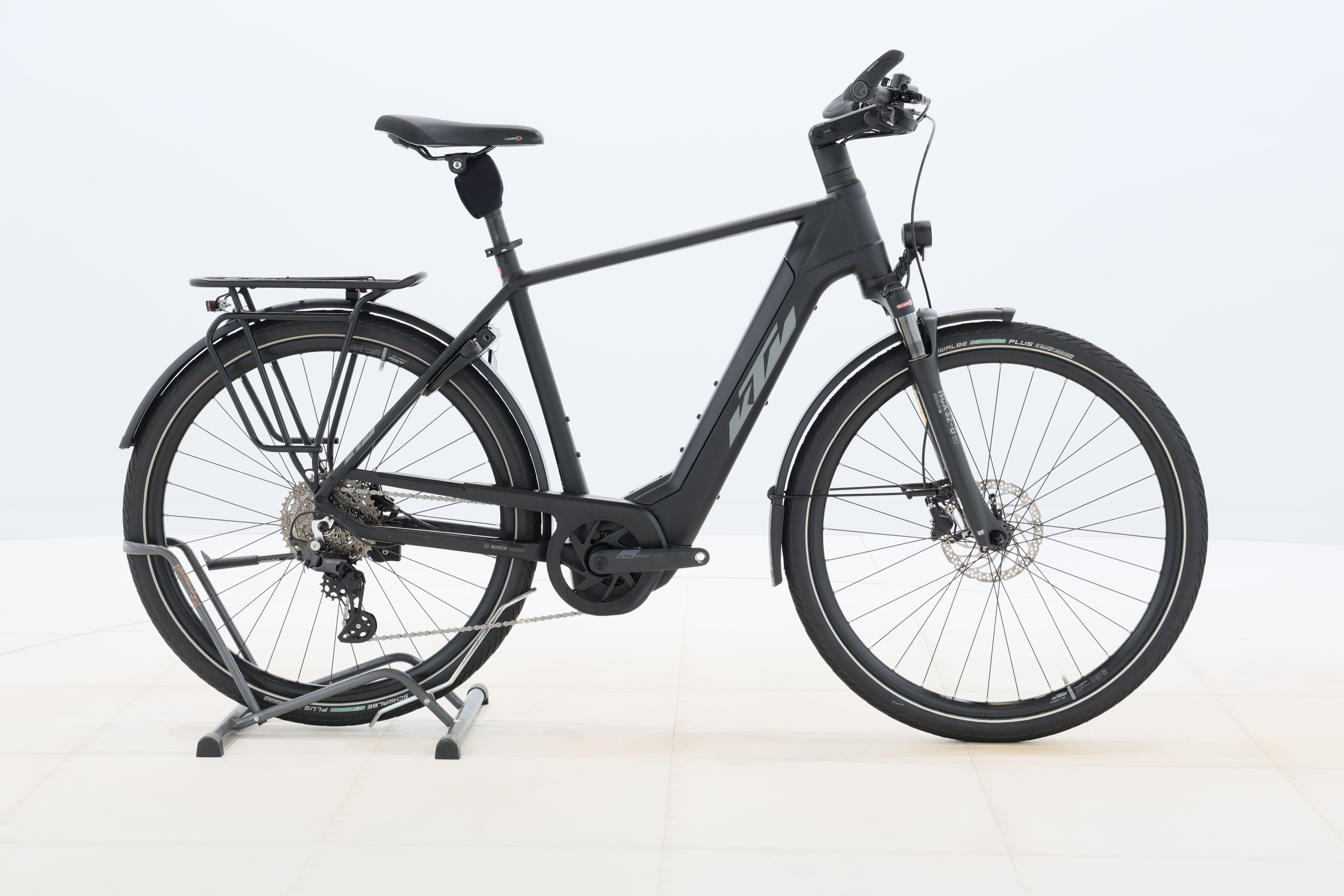 7c17aa4d-d5aa-48ee-a578-9f86032ed891