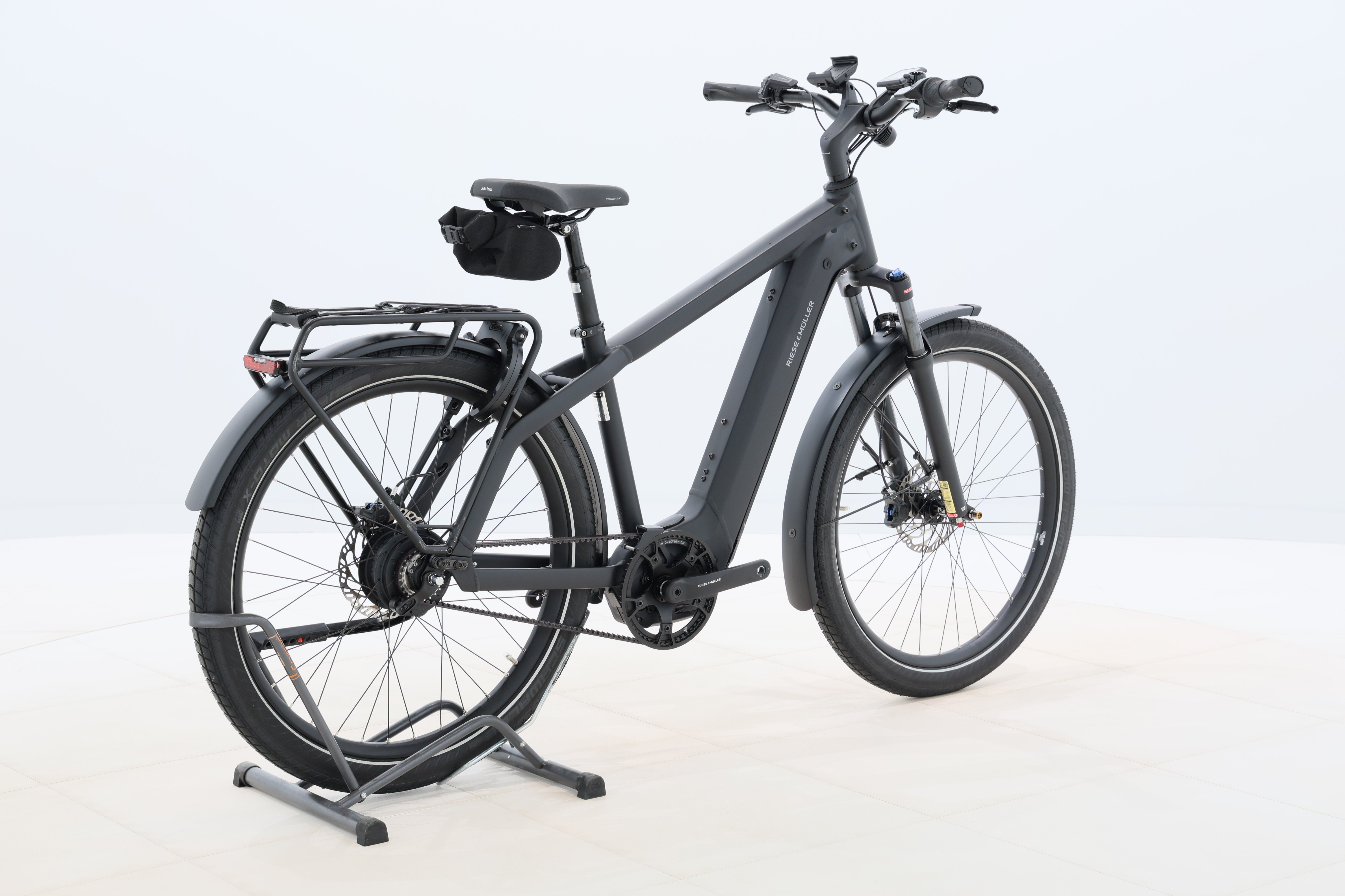 bf438ba8-2459-4fed-a7ef-457c88fabec9