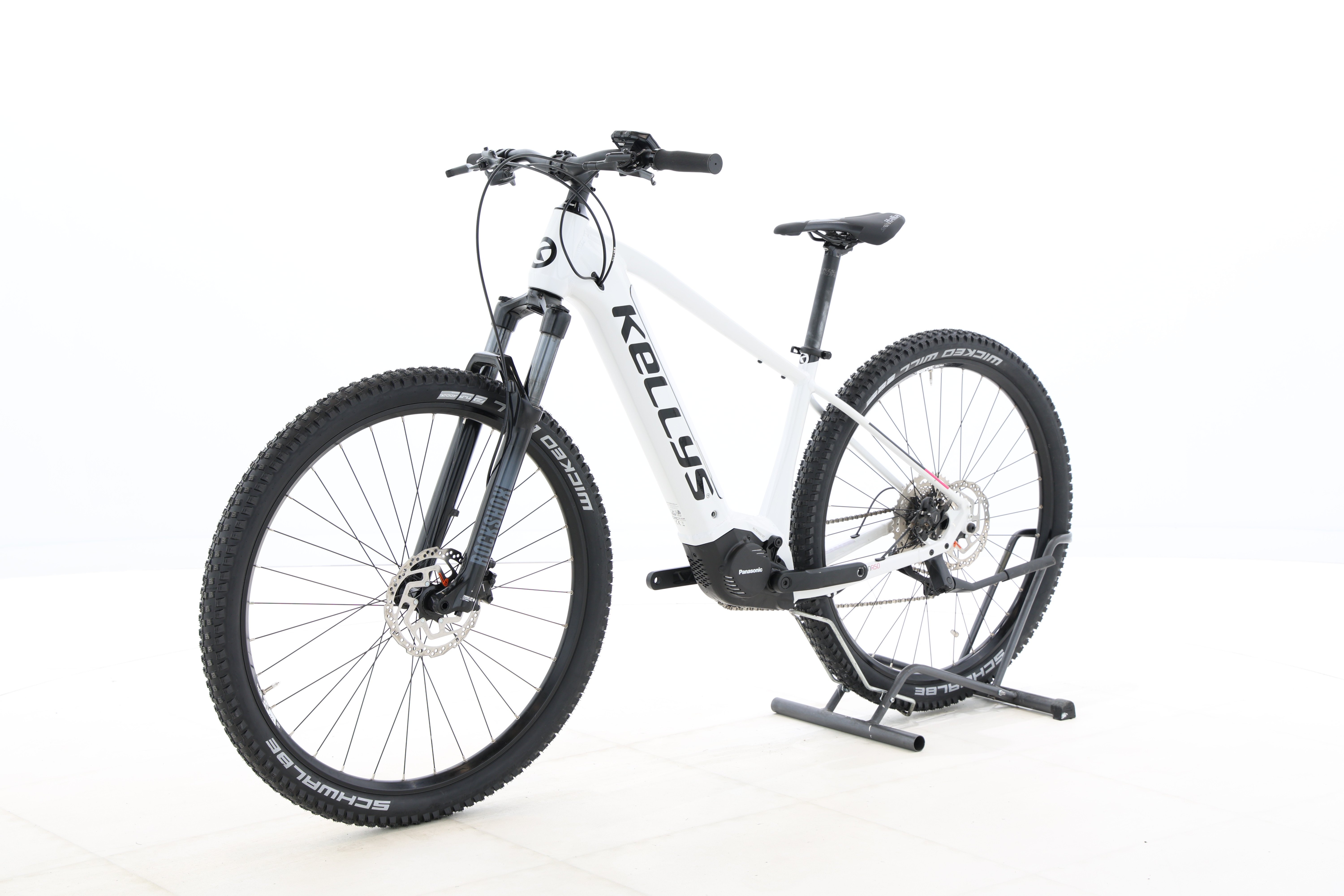 fb82e60d-fdd5-4e0b-8676-c68afd3add68