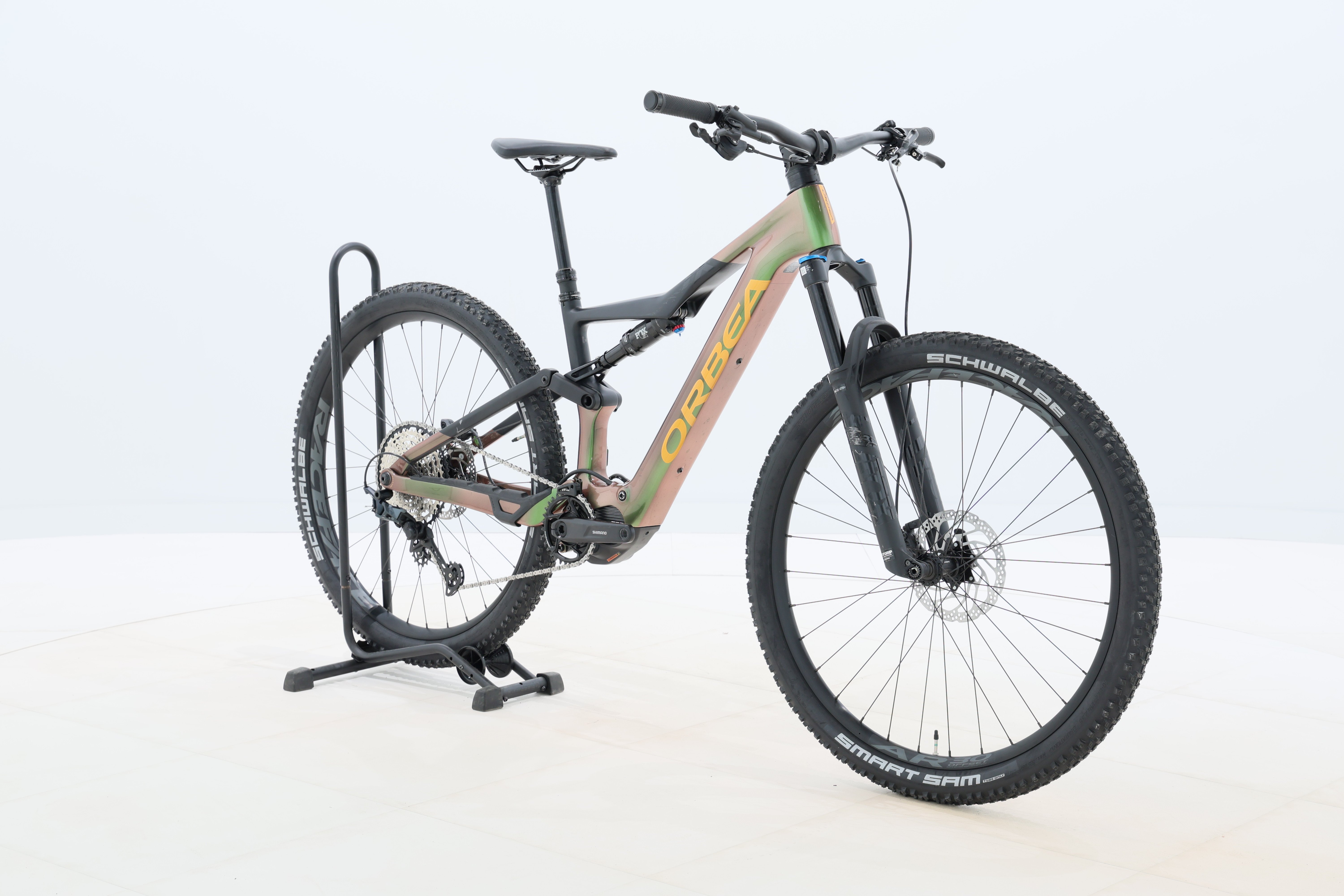 8e6301b0-de9a-4ae0-afc9-591ad698404e