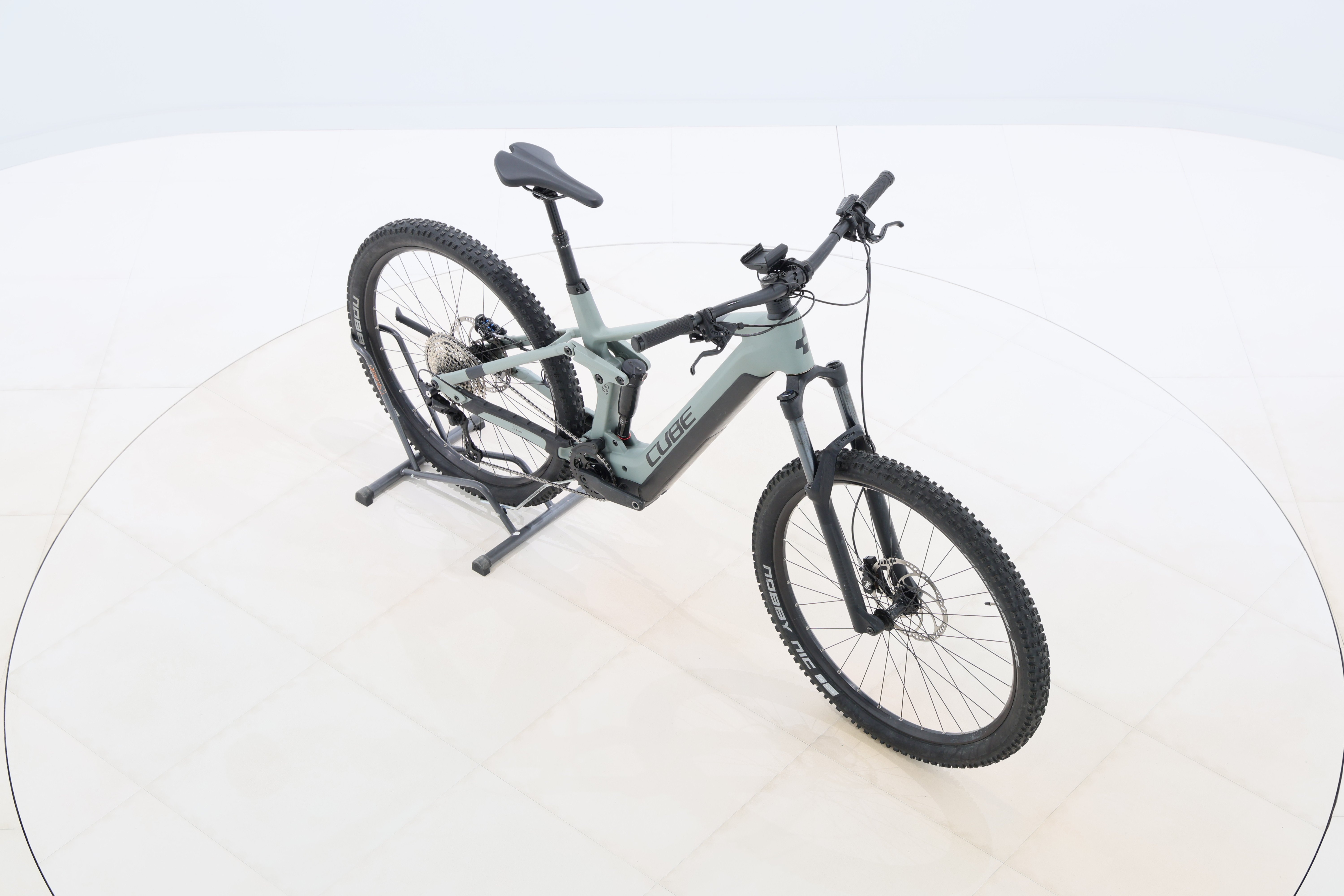 b400e3a8-5bea-4408-8610-6828567a075c