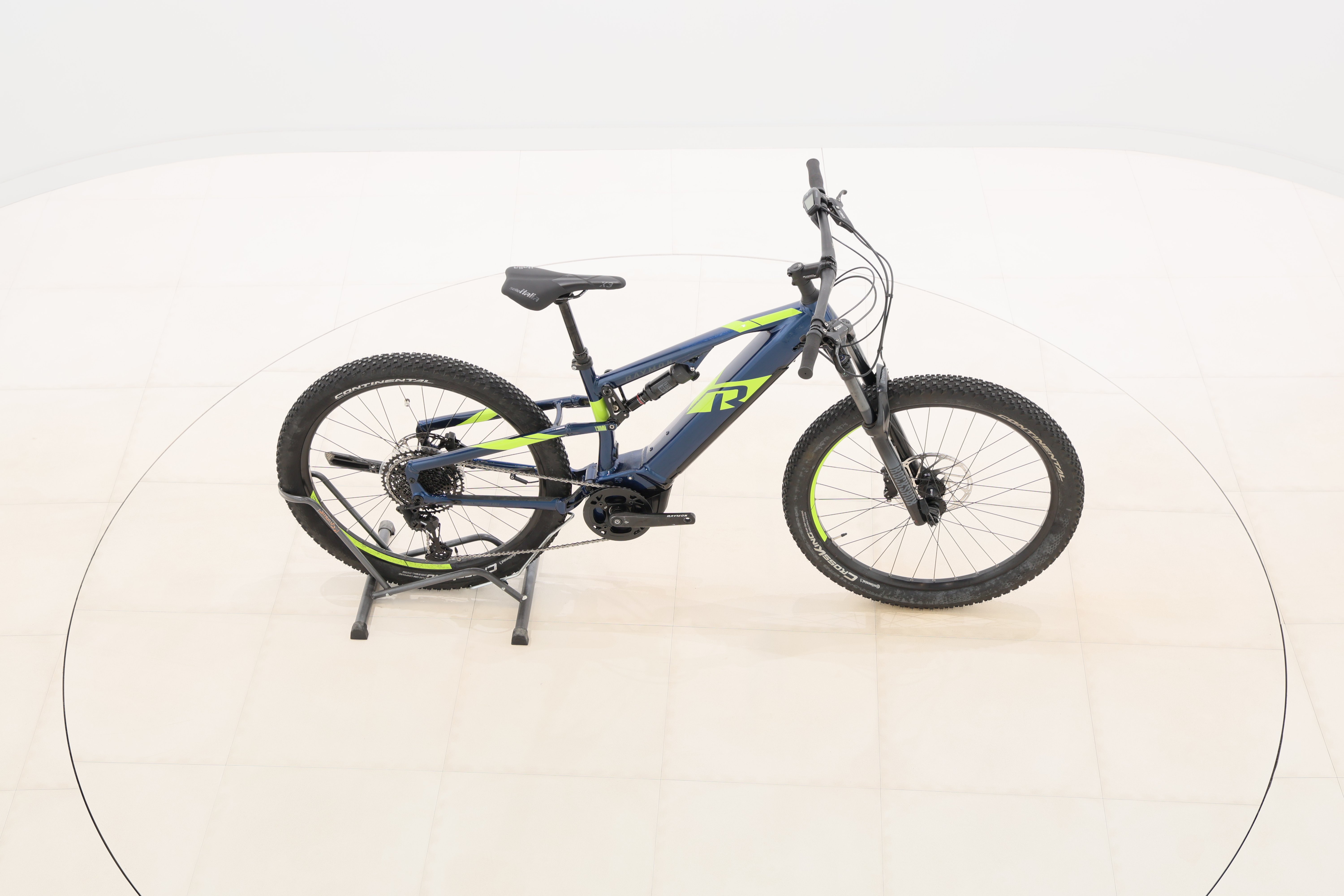 cf533bfb-5f63-45ba-a8b1-c375593c1345