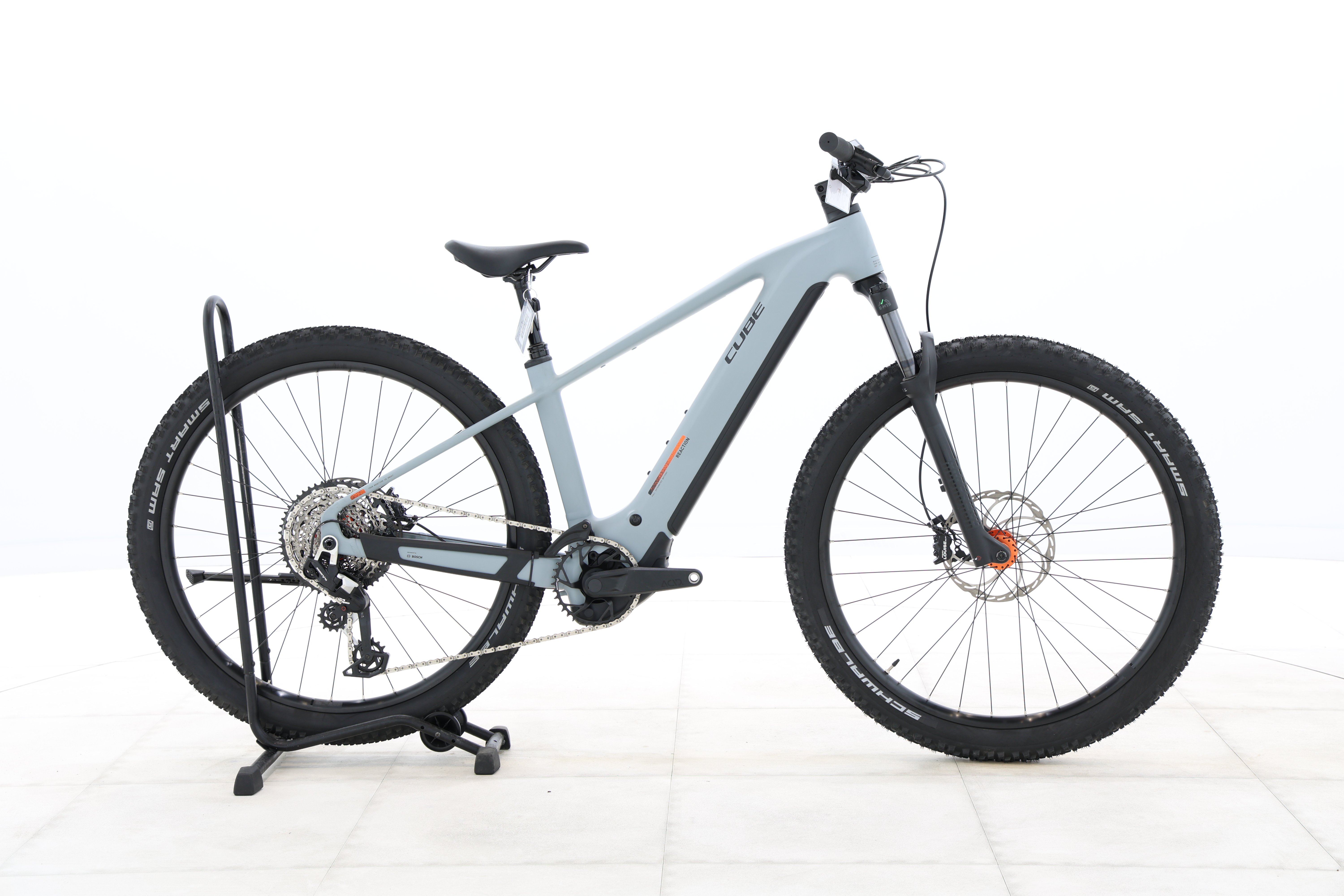 Cube REACTION HYBRID, RACE 800 2025
