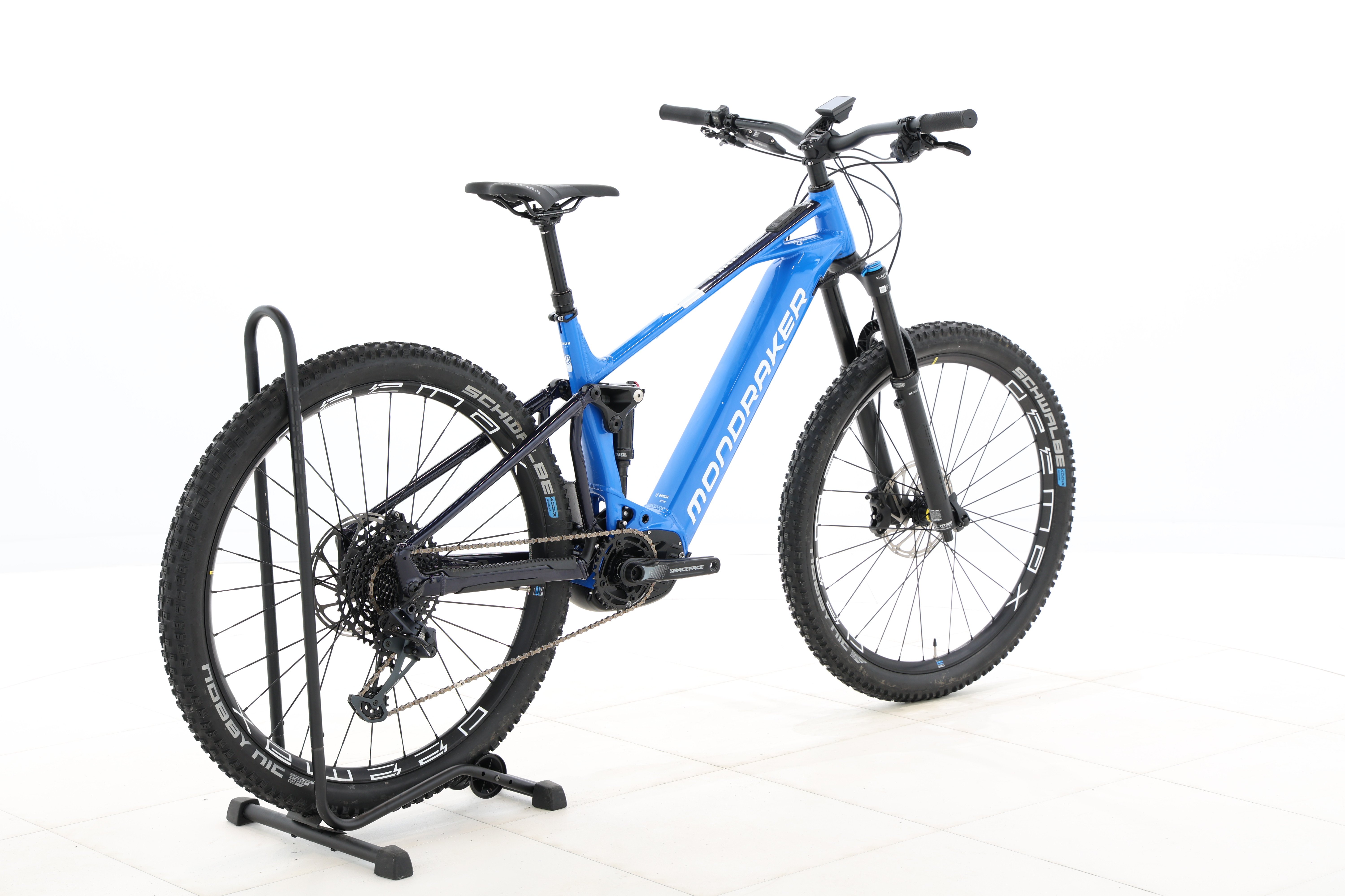 a3d44bef-877d-4629-9db9-8fcd6bc74604