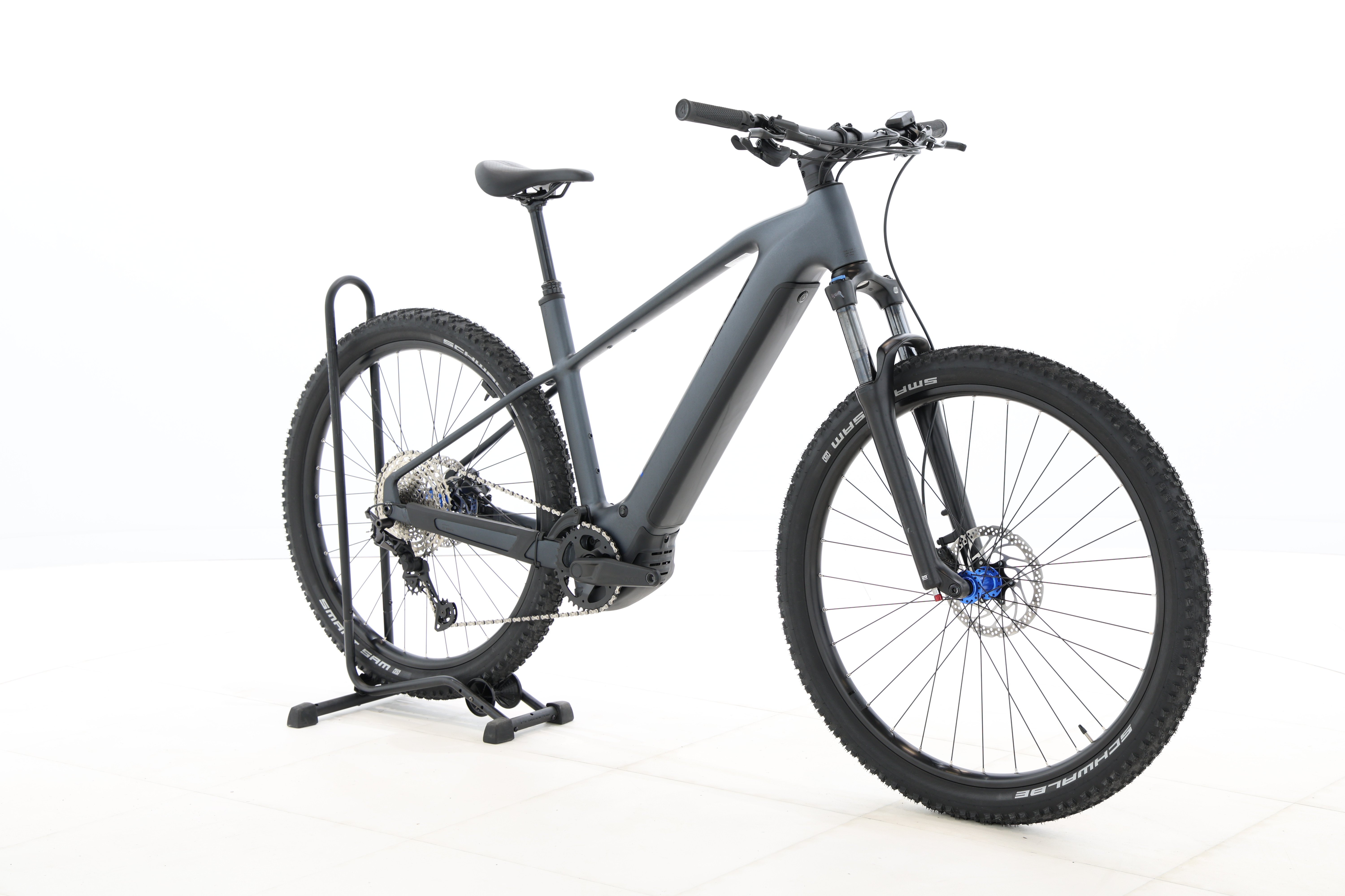 b033646a-bbfa-4803-9b15-8549c879c035