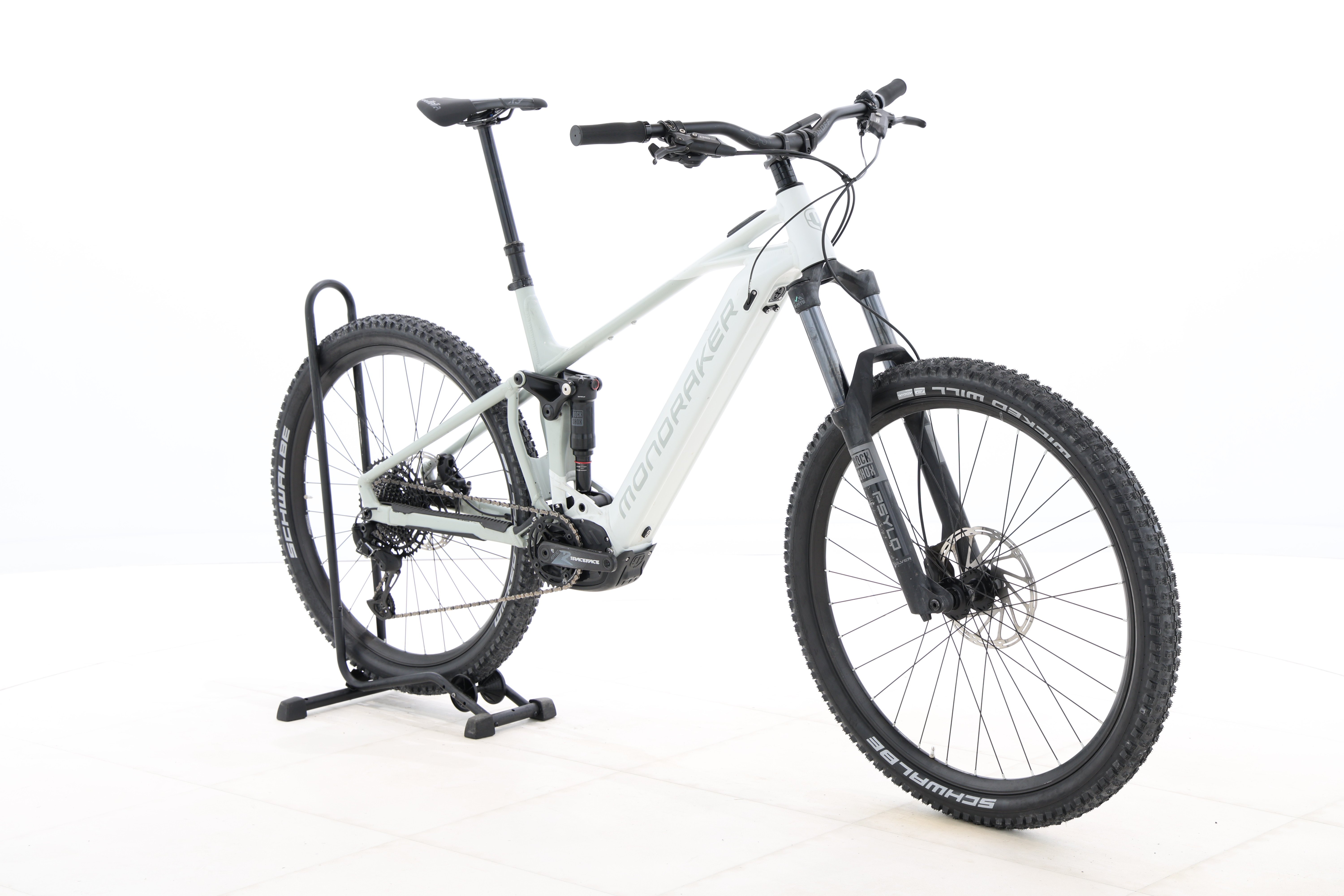 2560c129-f278-4cb7-8bdd-ef899c6c87a4